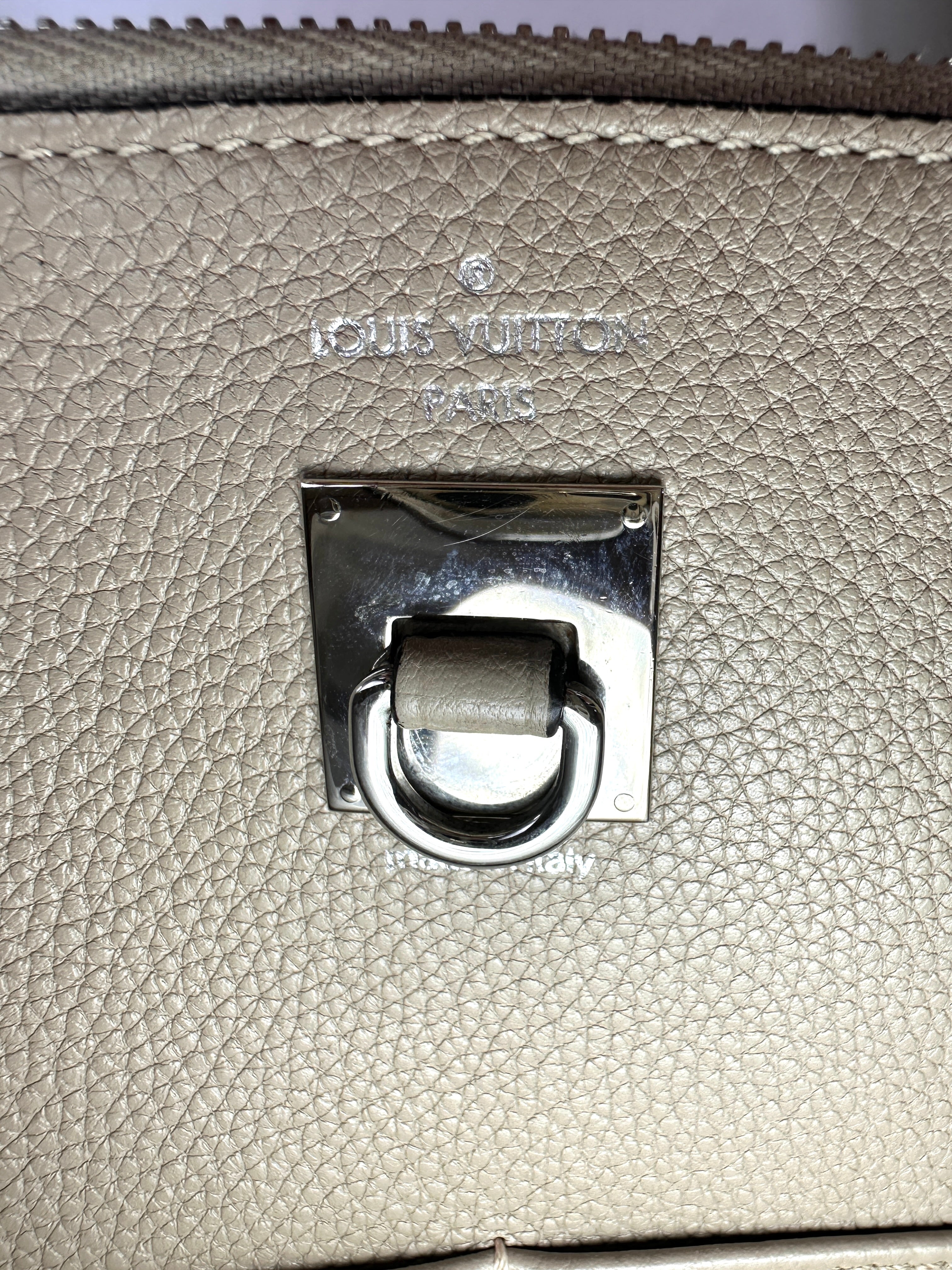 Louis Vuitton City Steamer MM Grey Taurillon Leather Handle Bag LV3230