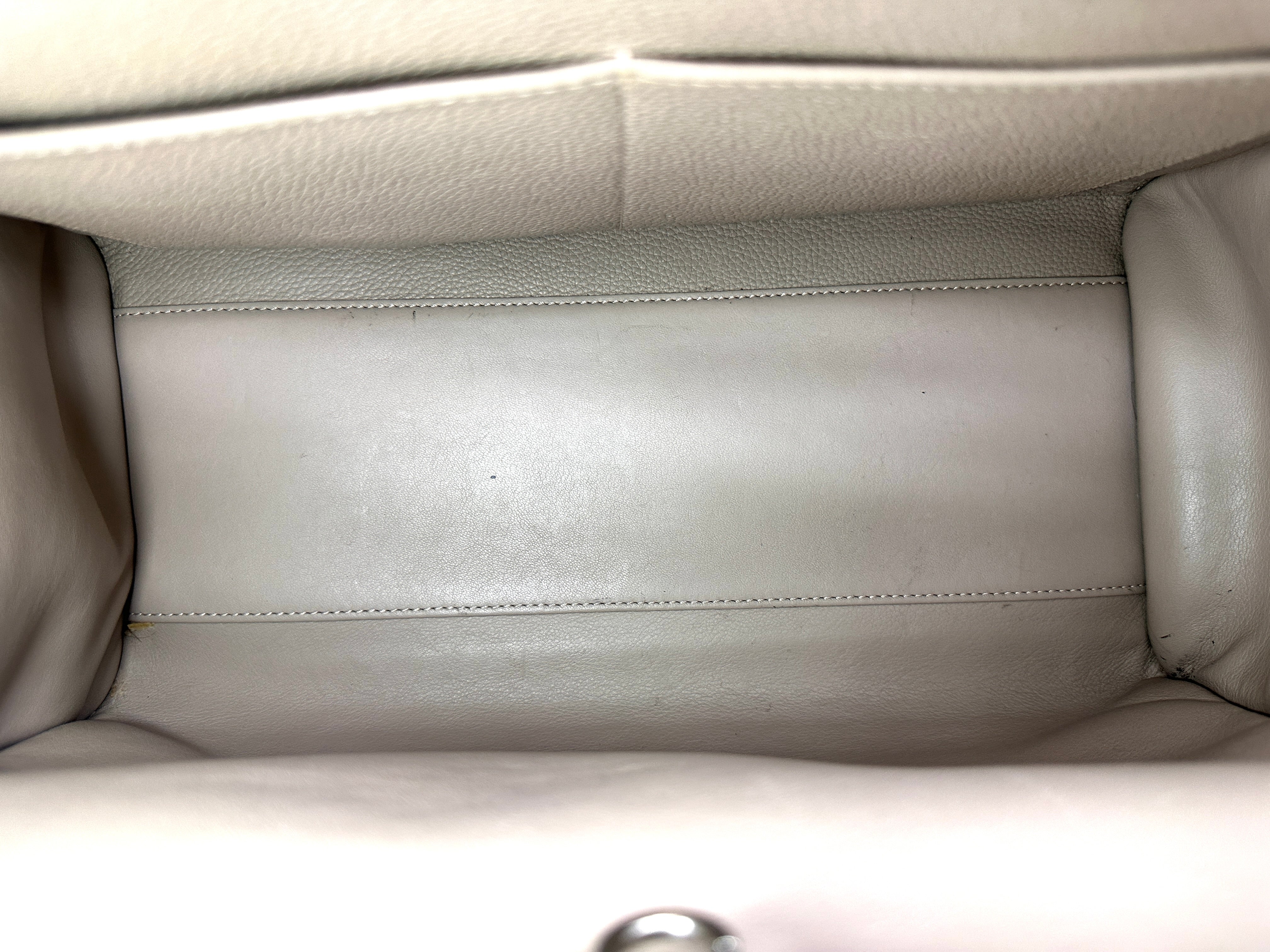 Louis Vuitton City Steamer MM Grey Taurillon Leather Handle Bag LV3230