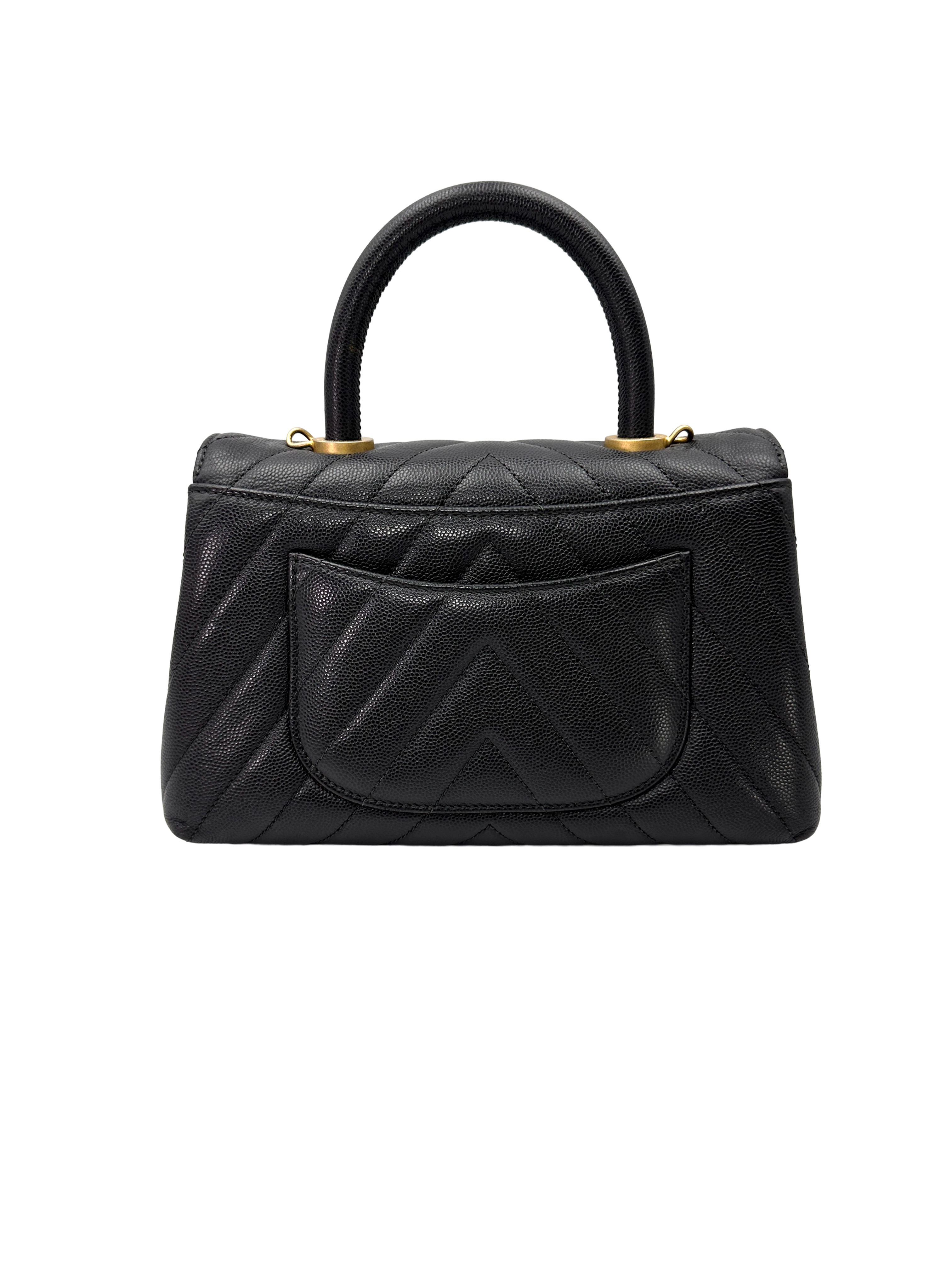 Chanel CoCo Handle Black Chevron Quilted Small Size Shoulder Bag(27***42) CC2463