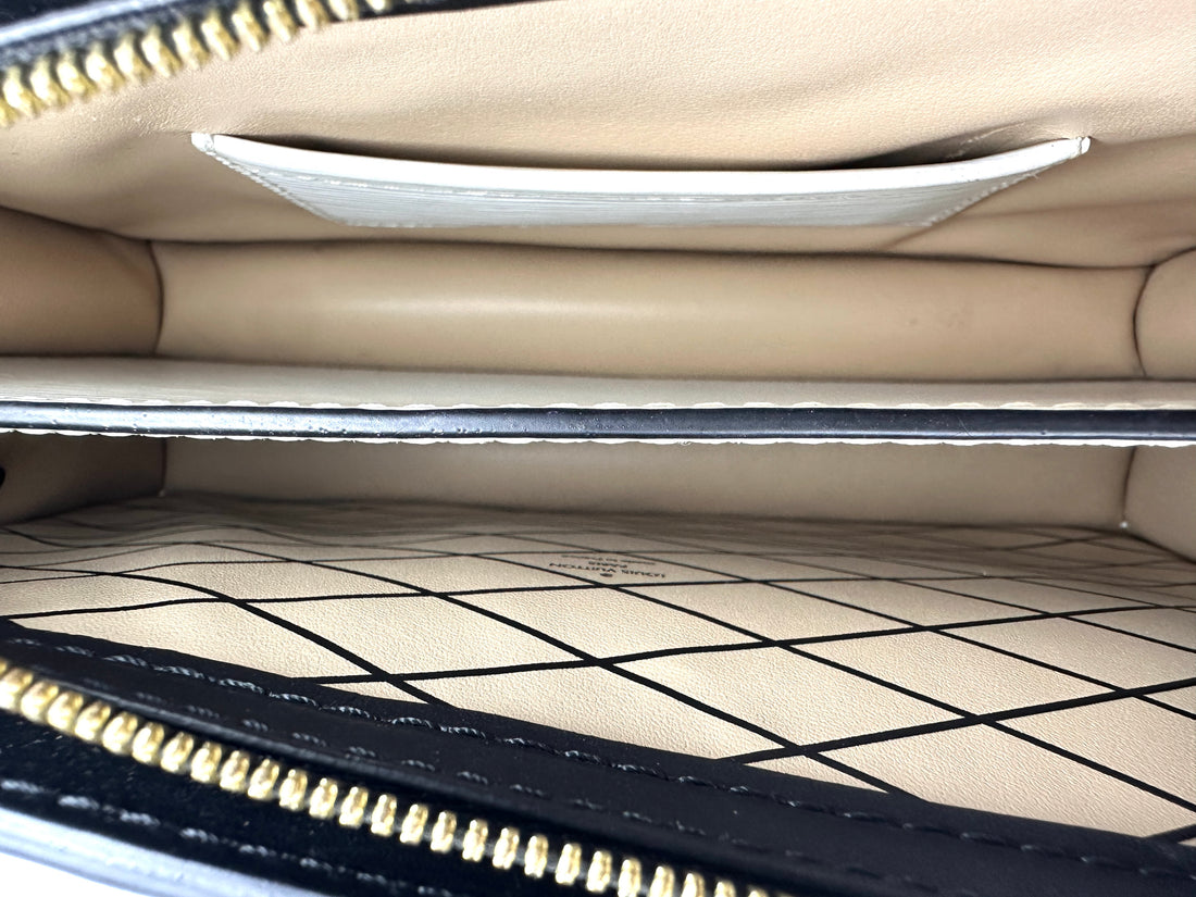 Louis Vuitton Trunk Clutch White Epi Leather Bag LV3237