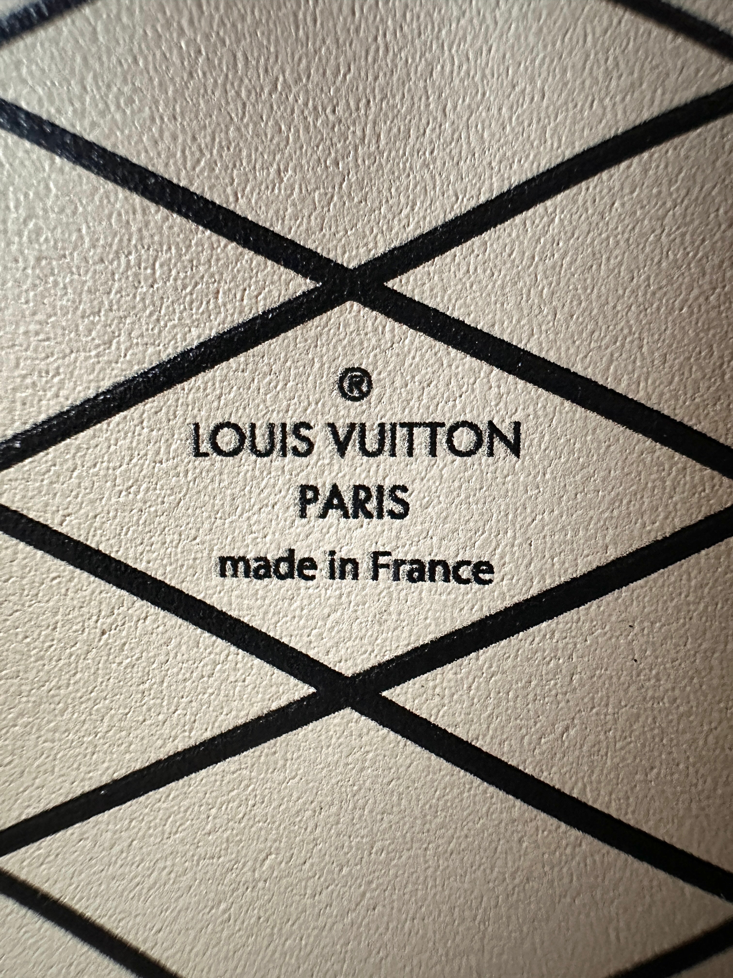 Louis Vuitton Trunk Clutch White Epi Leather Bag LV3237