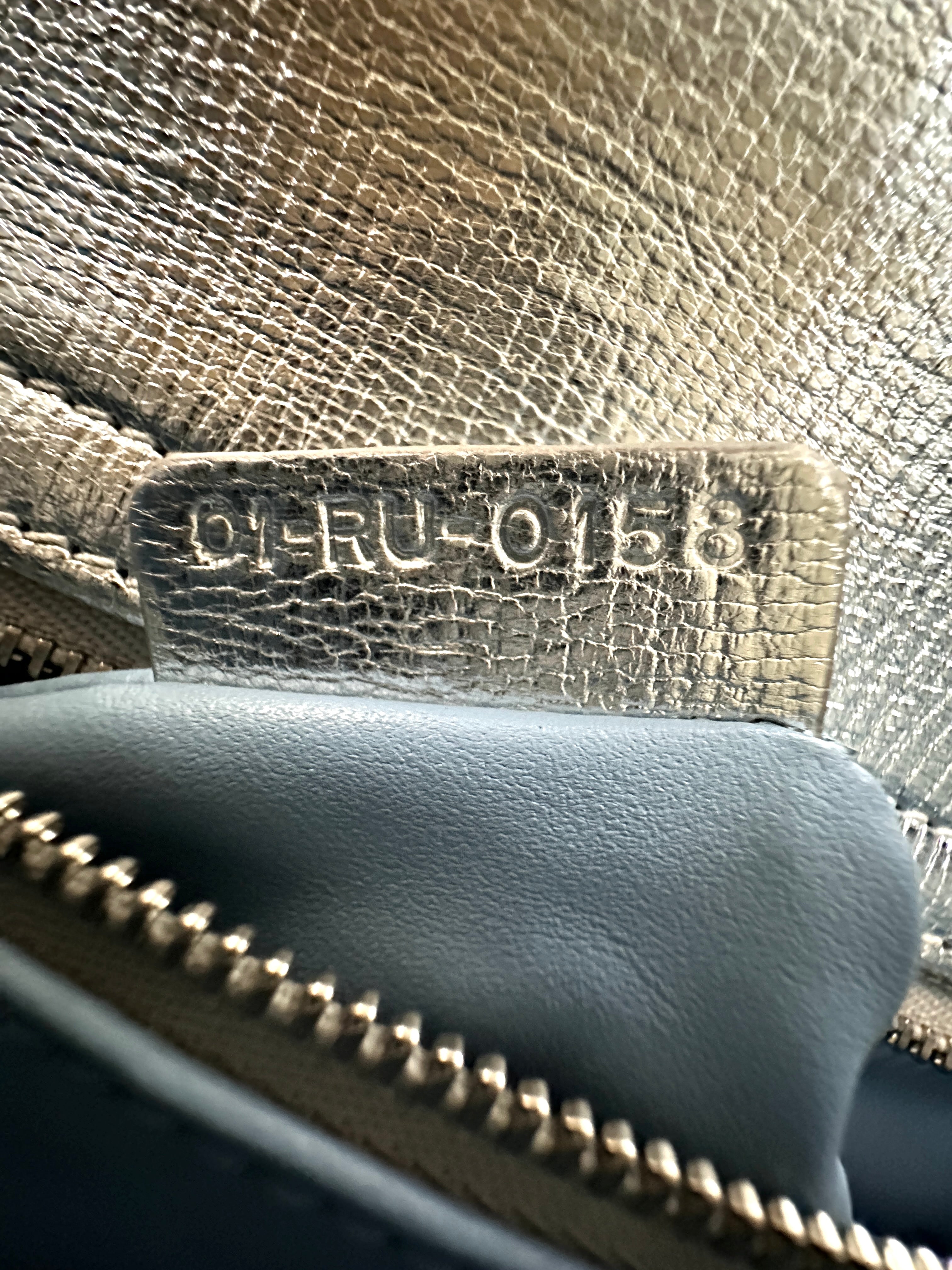 Christian Dior Lady Dior Metallic Silver Leather Handle Bag DR881
