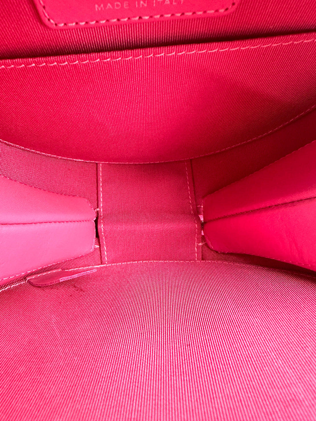 Chanel Pink Leather Round Clutch(26***97) CC2464