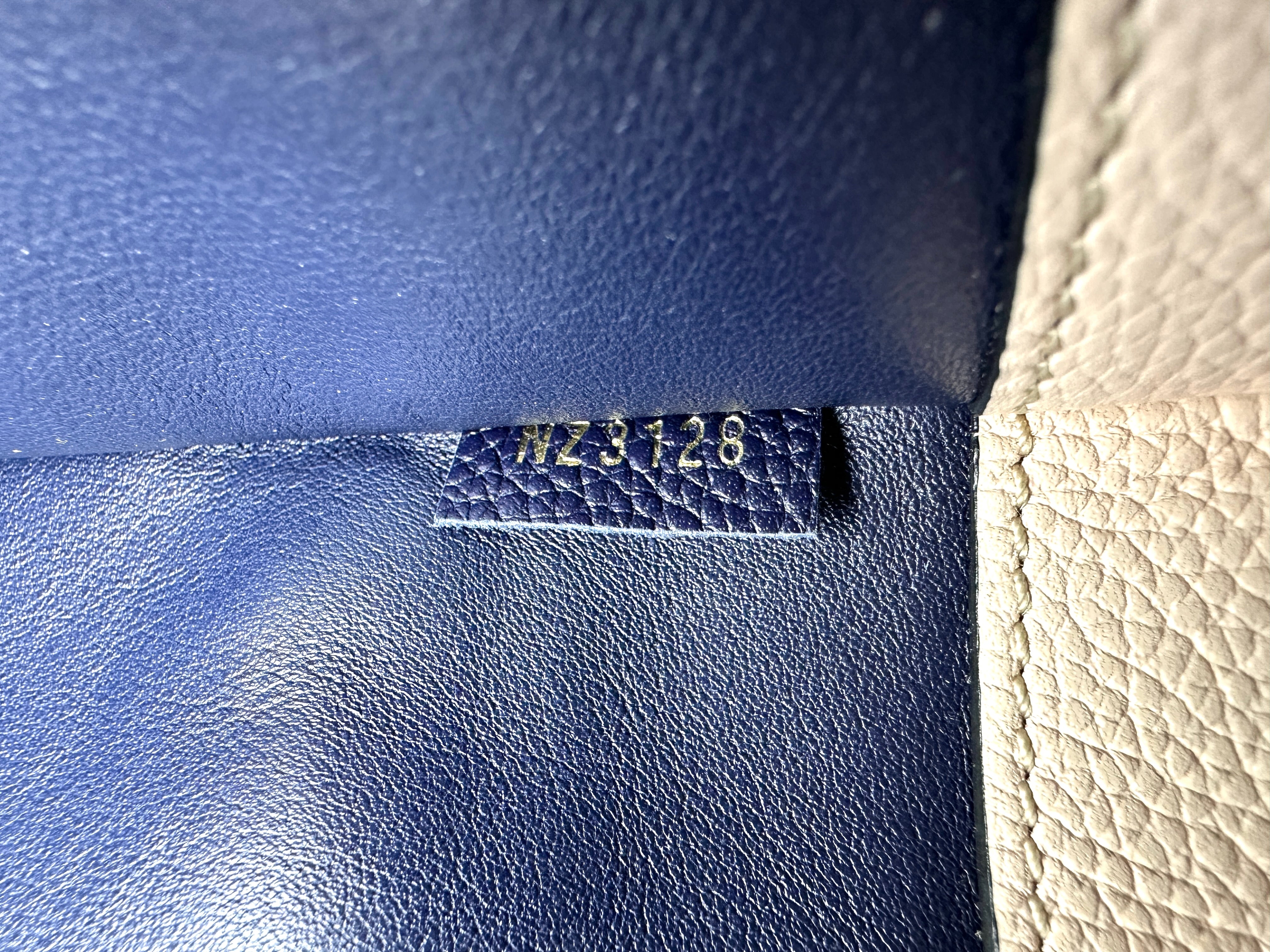 Louis Vuitton City Steamer Blue/Beige Taurillon Leather Handle Bag LV3239