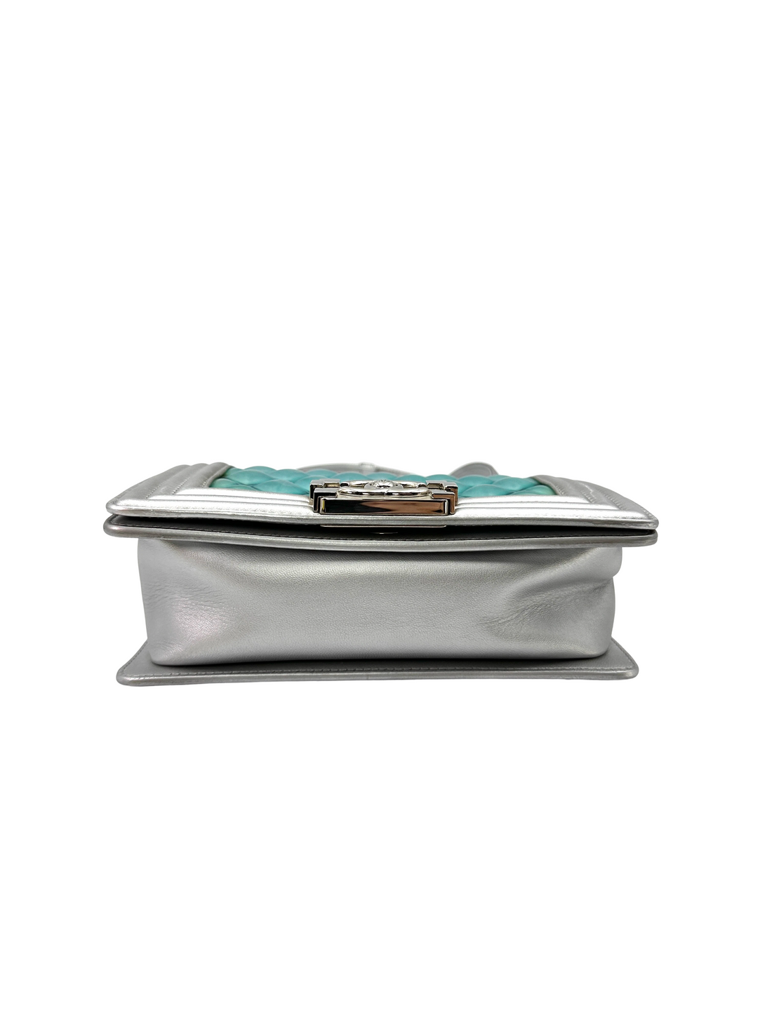 Chanel LeBoy Iridescent Blue Quilted Leather Small Size Flap Bag With Silver Buckle(26***24) CC2468
