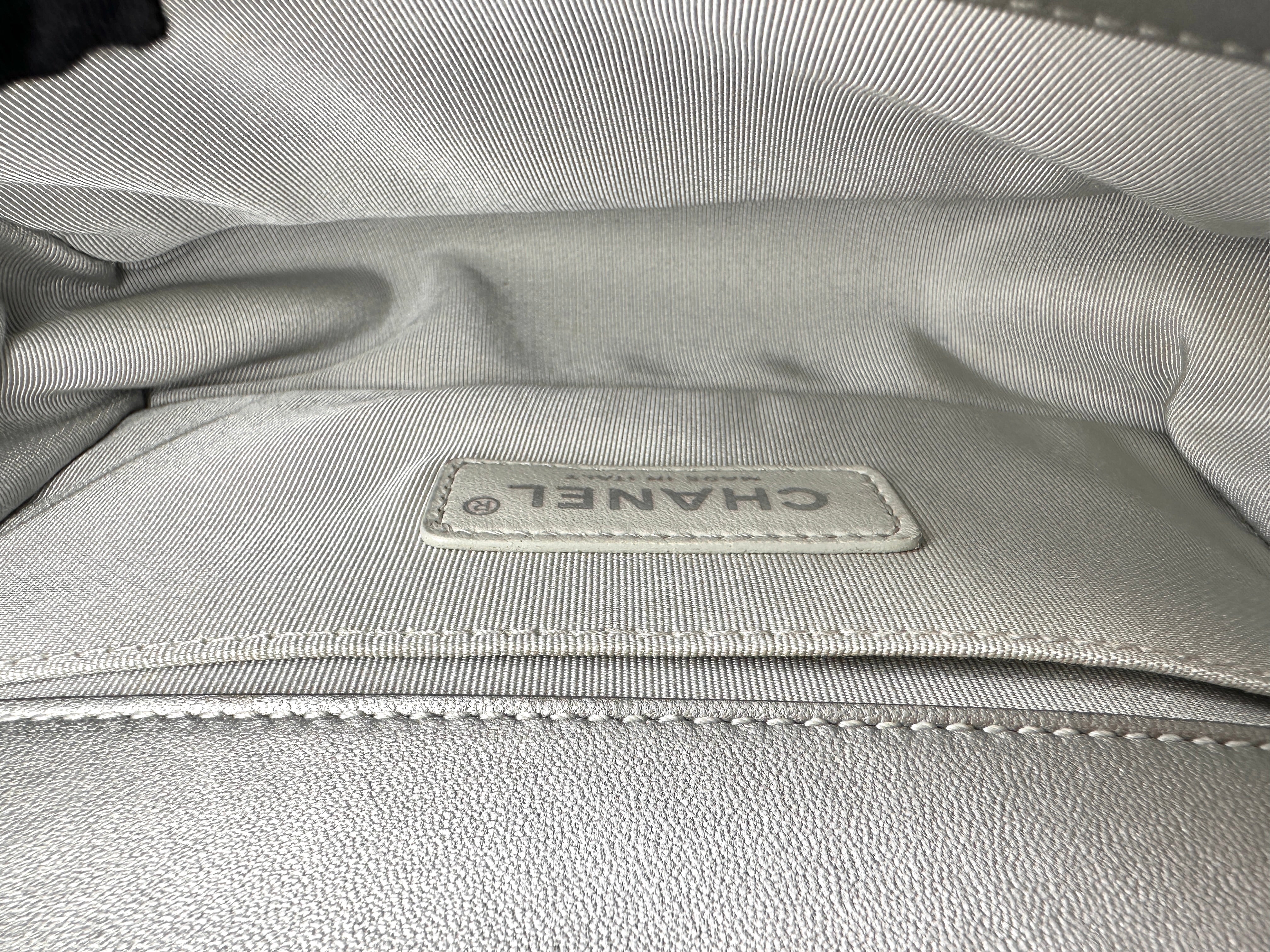 Chanel LeBoy Iridescent Blue Quilted Leather Small Size Flap Bag With Silver Buckle(26***24) CC2468