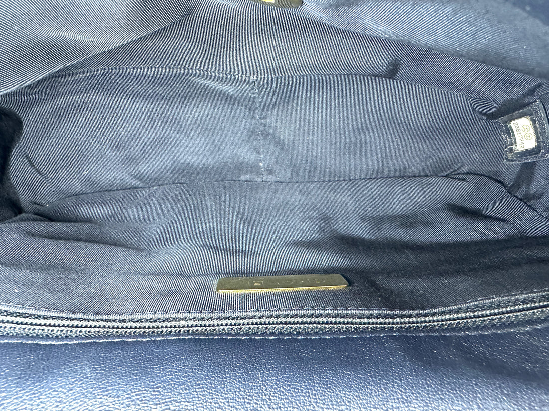 Chanel 19Bag Navy Quilted Leather Small Size Flap Bag(29***42) CC2469
