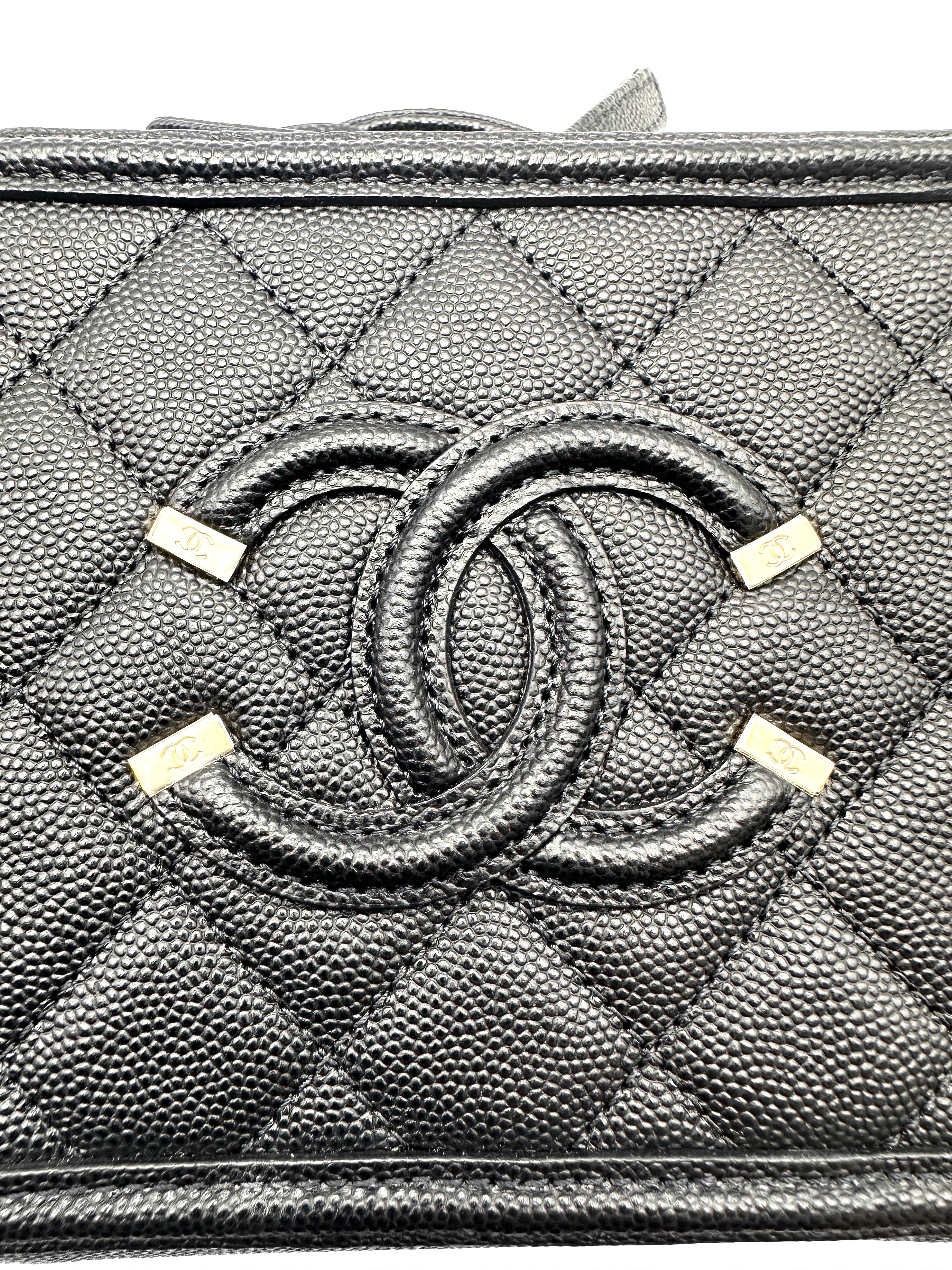 Chanel CC Filigree Black Quilted Leather Vanity Case(29***36) CC2473