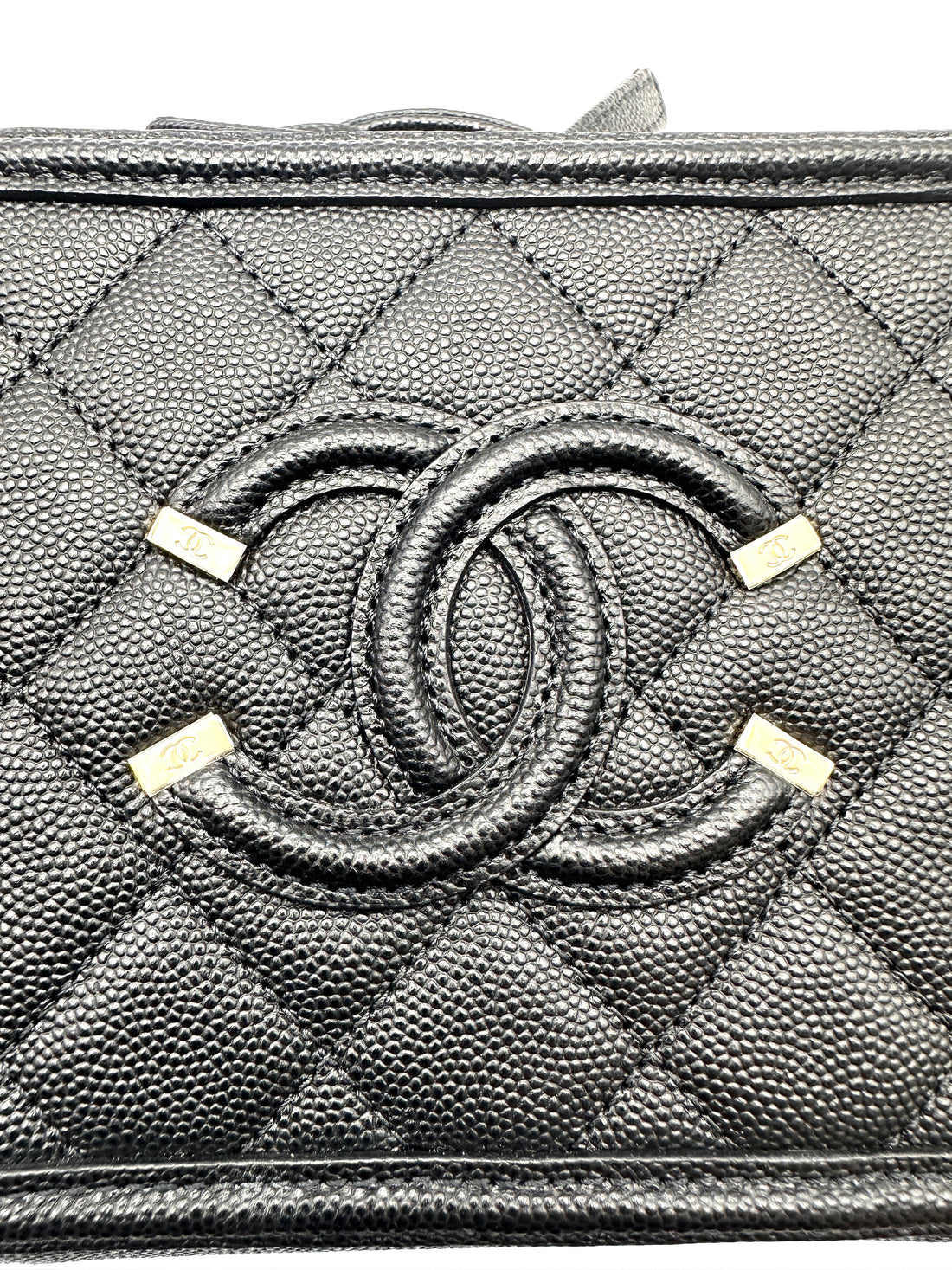 Chanel CC Filigree Black Quilted Leather Vanity Case(29***36) CC2473