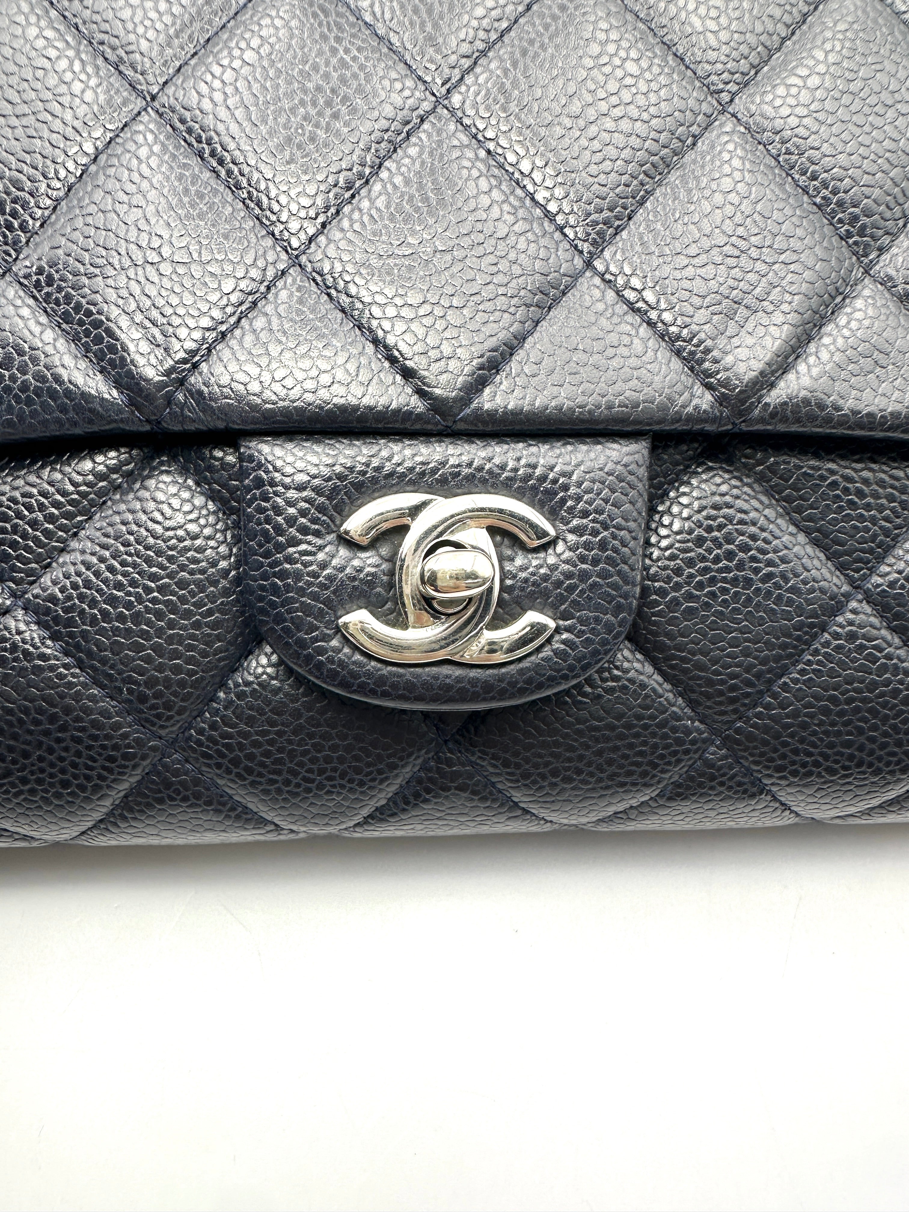 Chanel Classic Navy Quilted Leather Shoulder Bag CC2475