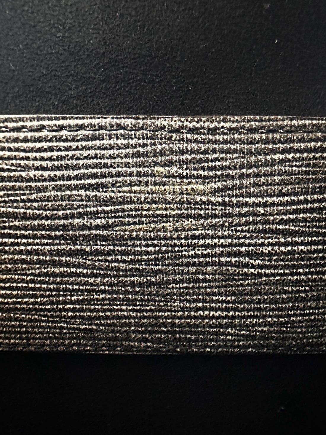Louis Vuitton Twist MM Grey Epi Leather Shoulder Bag LV3247