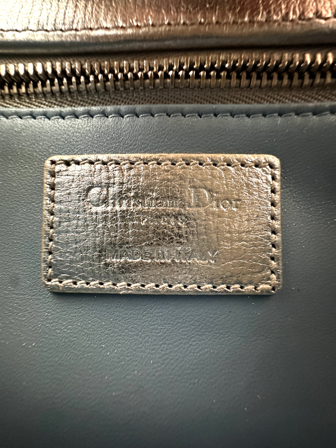Christian Dior Lady Dior Metallic Silver Leather Handle Bag DR889