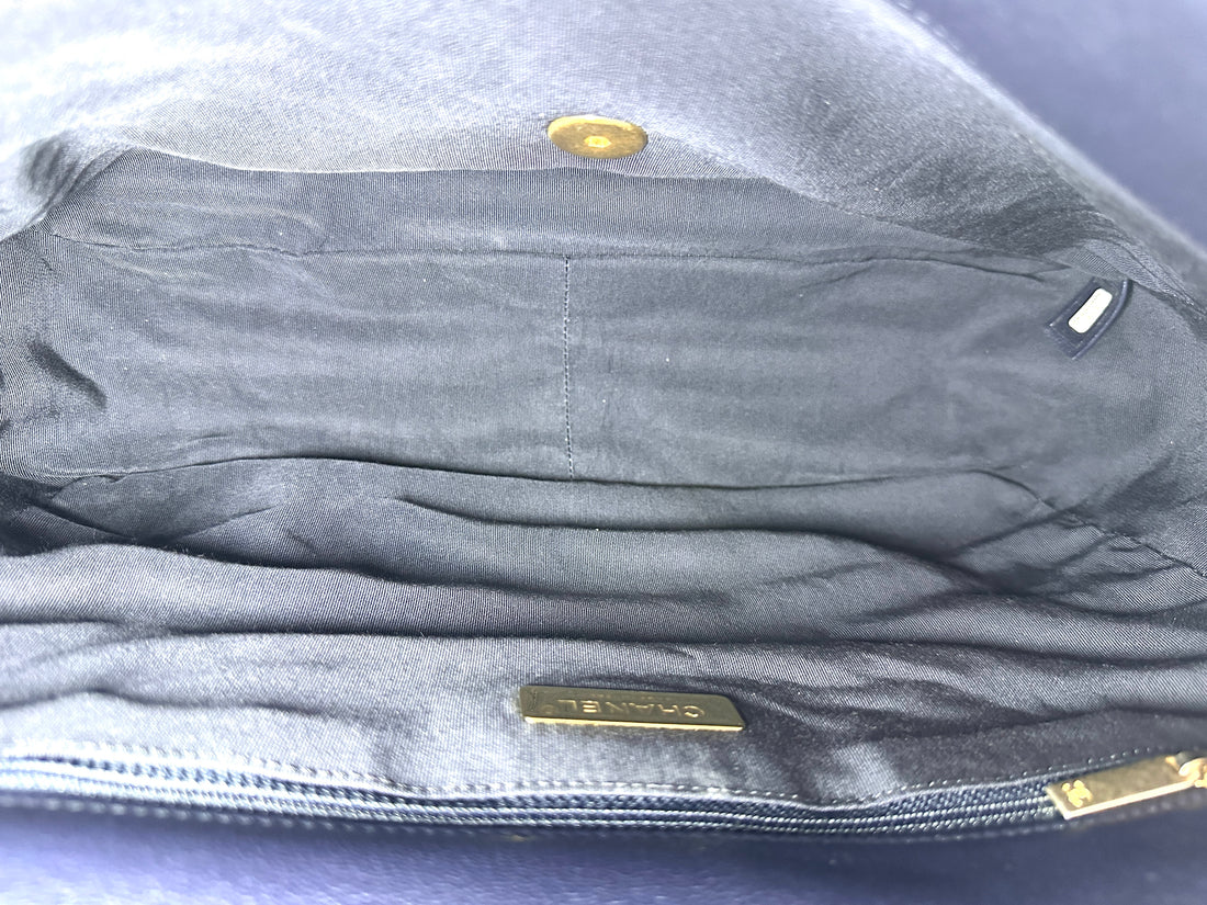 Chanel 19Bag Navy Quilted Leather Medium Size Flap Bag(30***40) CC2484