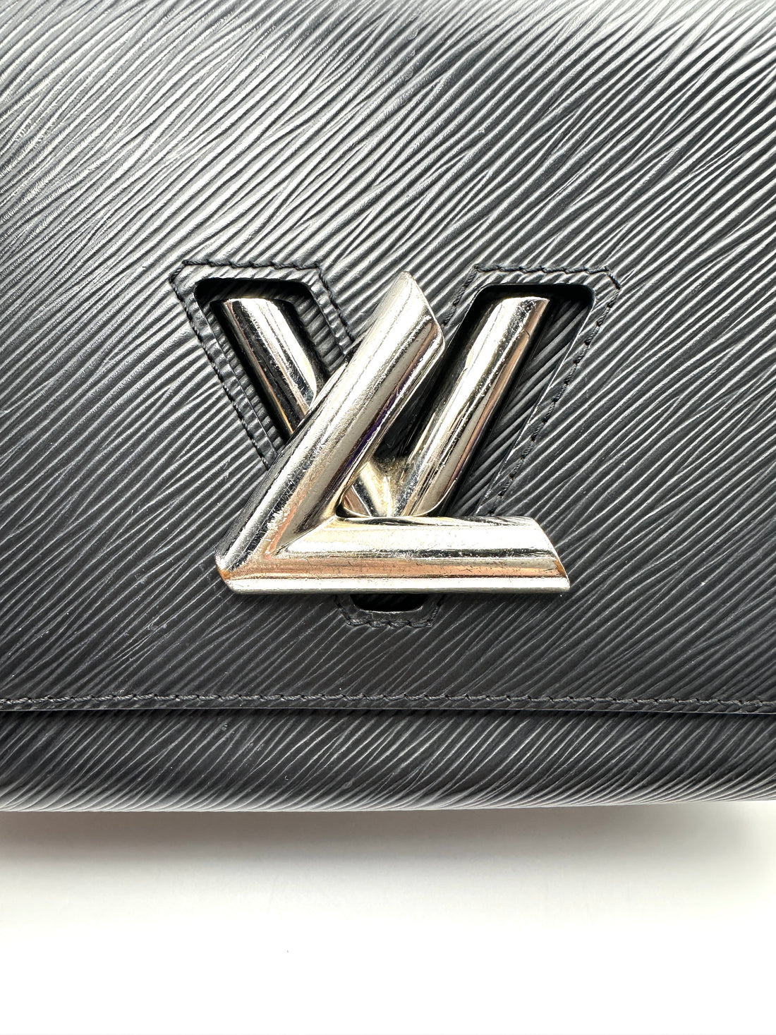 Louis Vuitton Twist Black Epi Leather Shoulder Bag LV3258