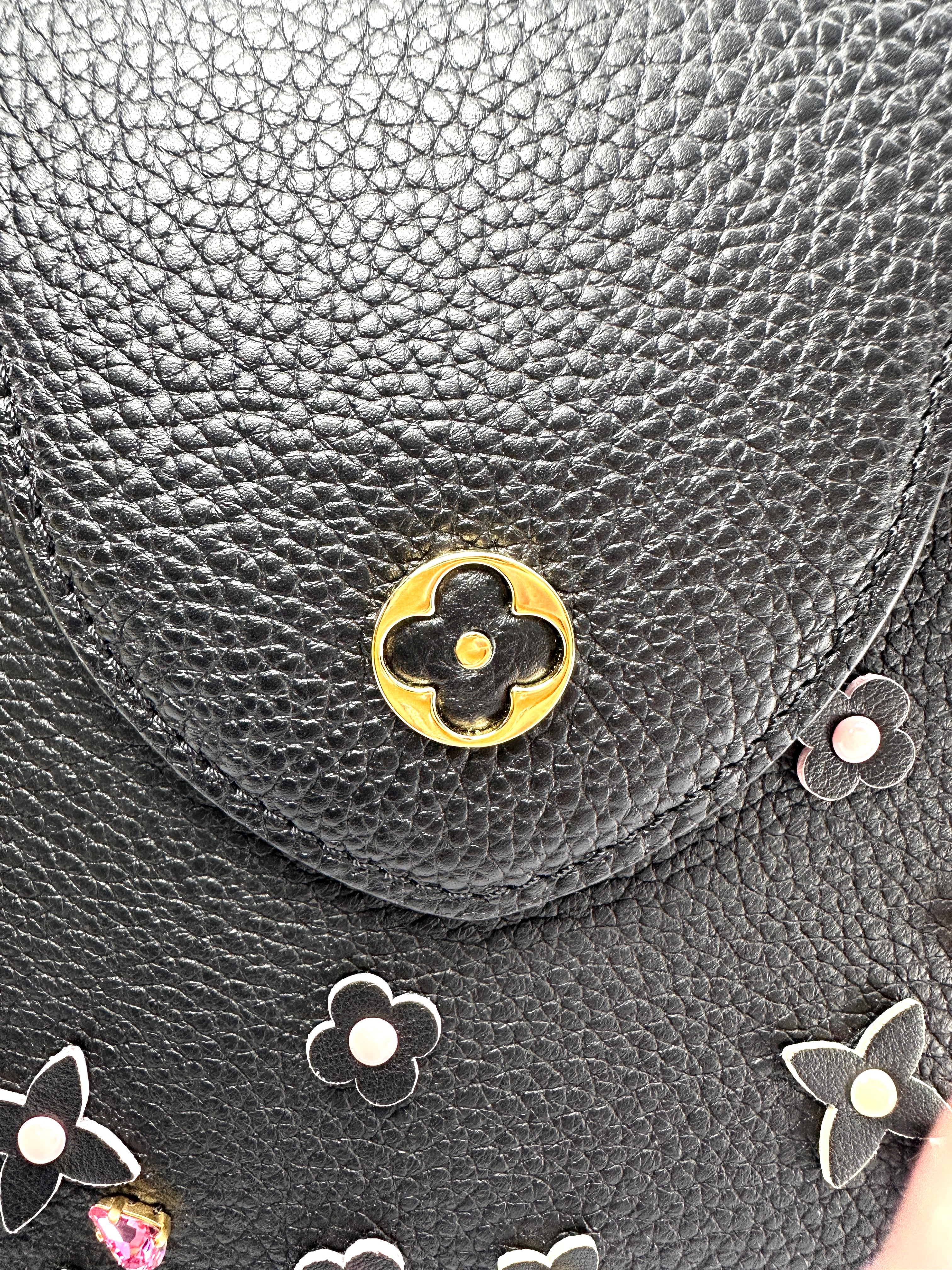 Louis Vuitton Capucines MM Black Taurillon Leather Mechanical Flowers Handle Bag LV3251