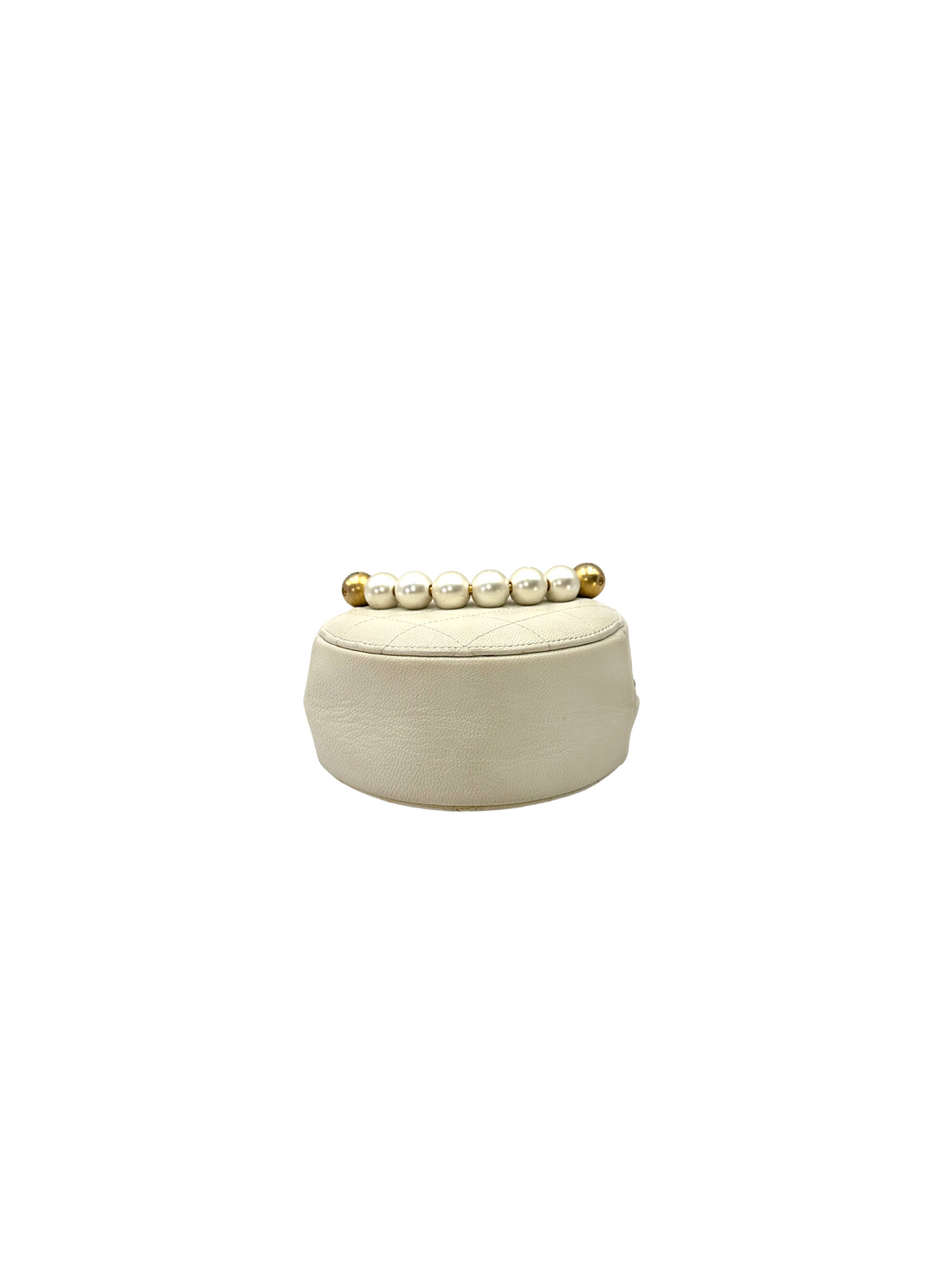 Chanel White Quilted Leather Pearl Round Clutch(29***84) CC2492