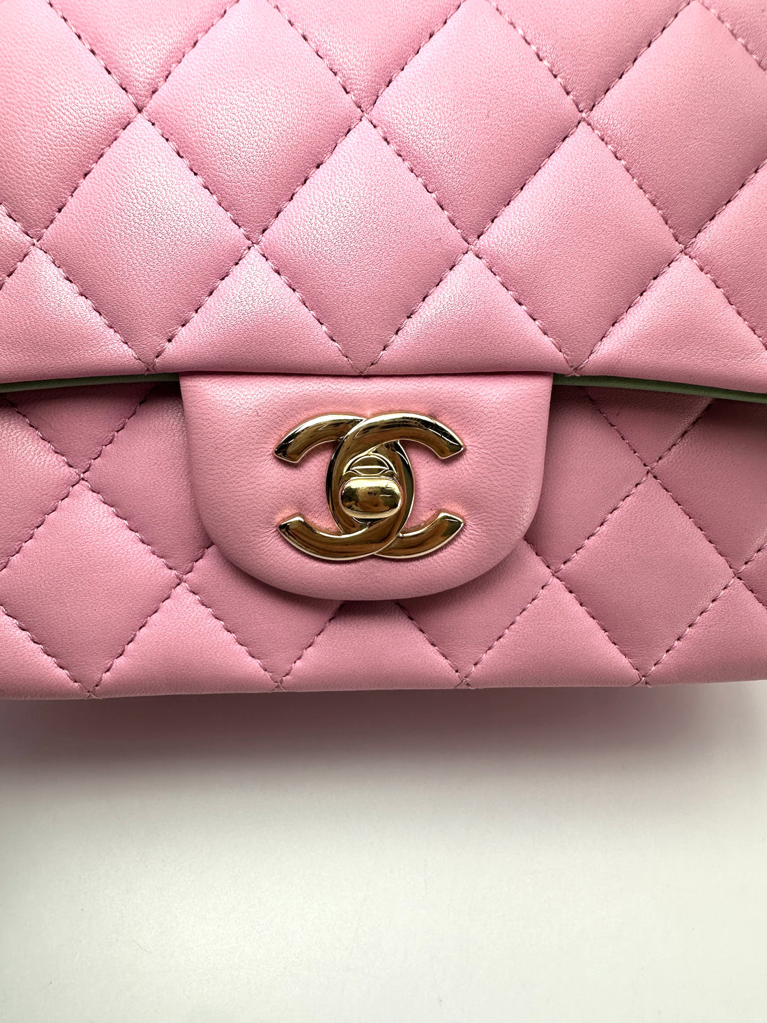 Chanel 23P Classic Flap Pink Quilted Leather Top Handle Shoulder Bag(GT***8C) CC2486