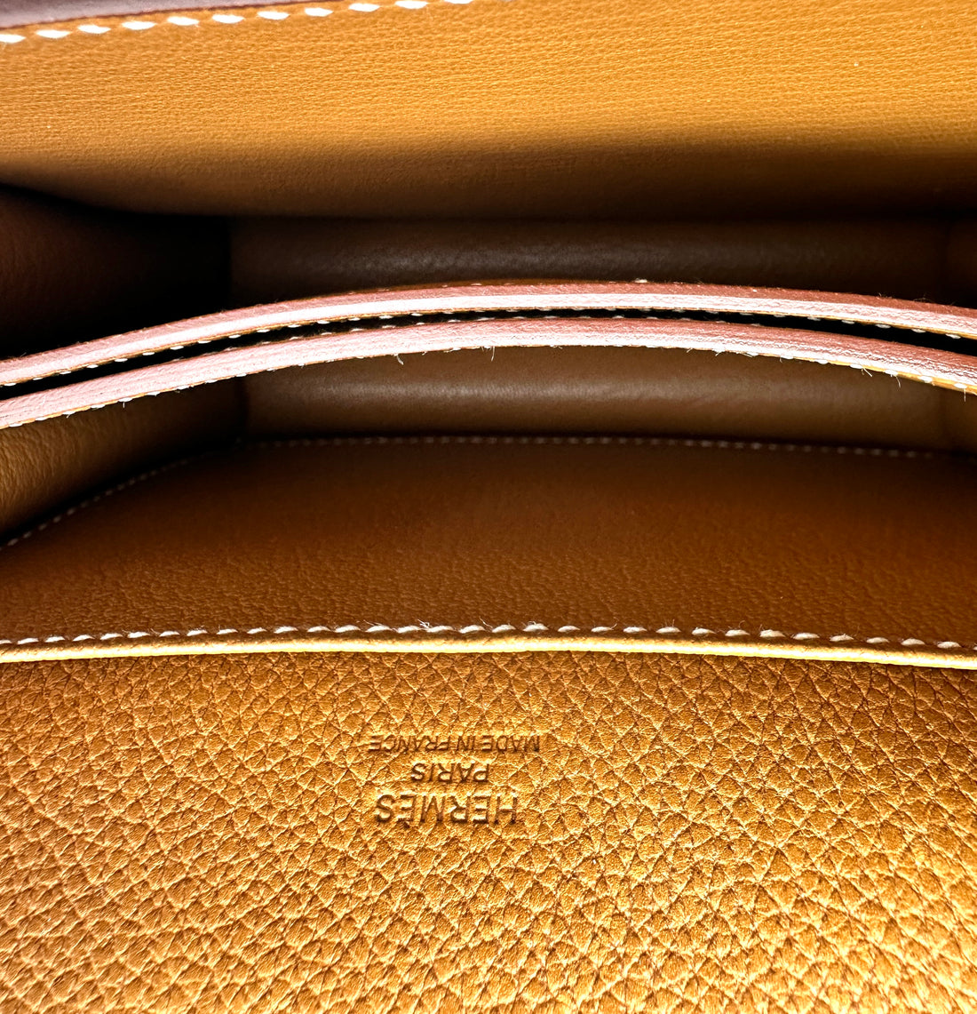 Hermes Roulis Slim Brown Leather Wallet HR149