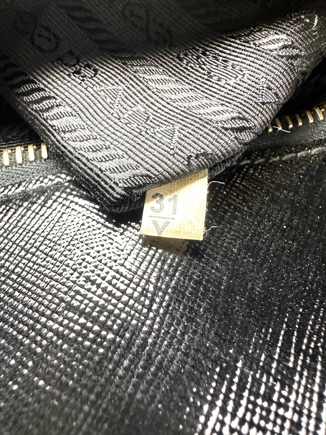 Prada Promenade Black Saffiano Leather Large Size Handle Bag PR541