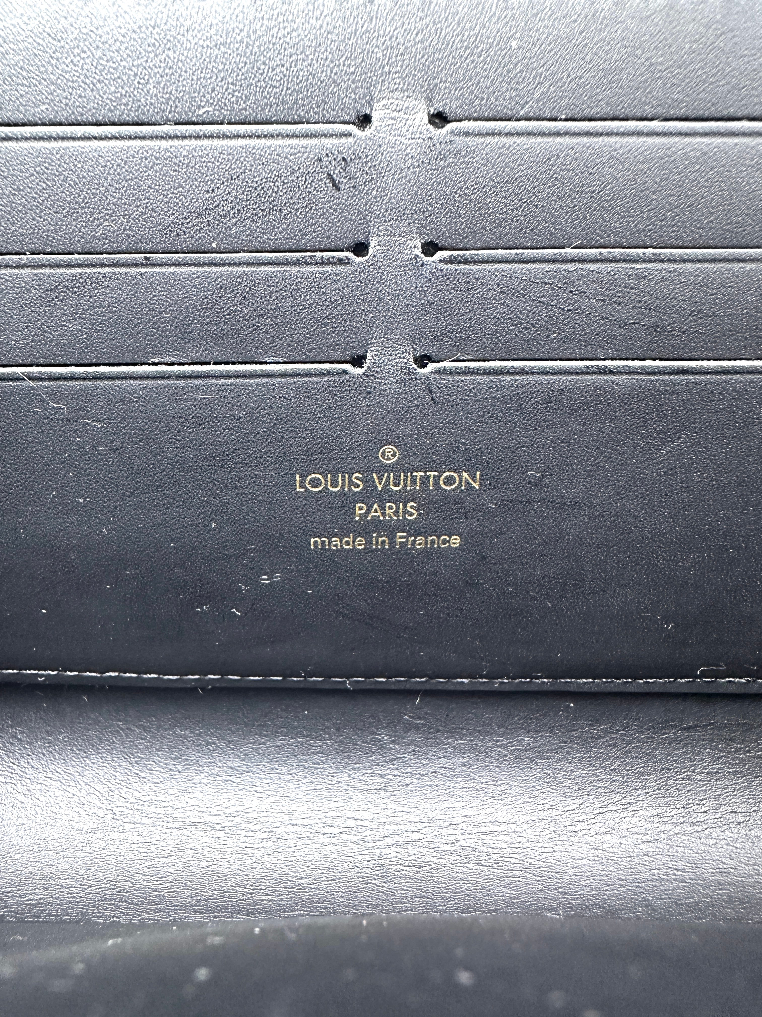 Louis Vuitton Twist Brogue Monogram Reverse Wallet On Chain LV3269