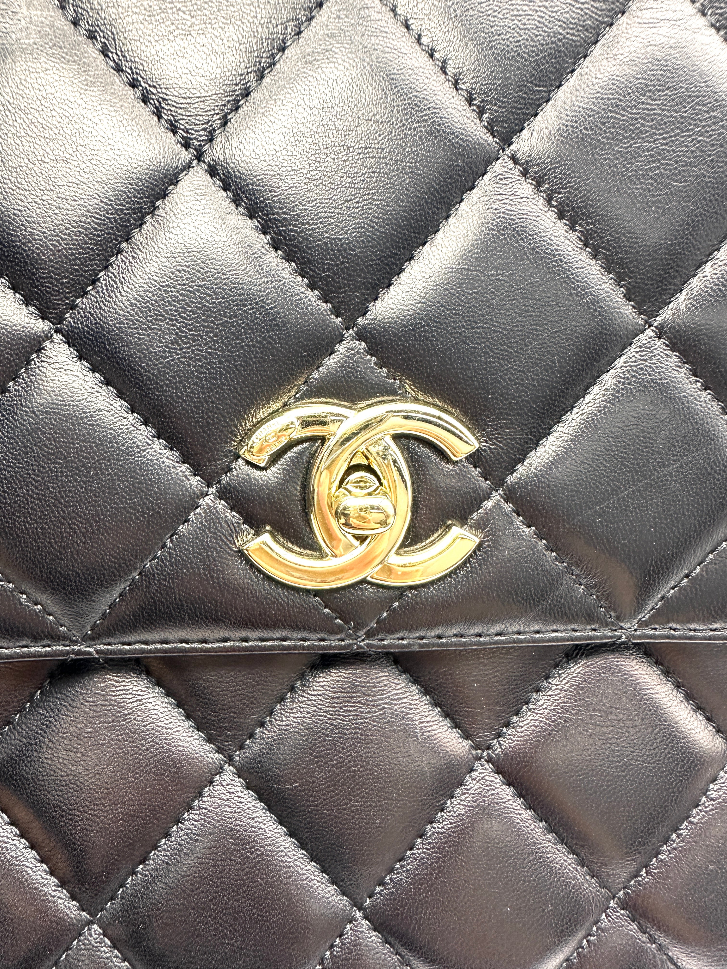 Chanel Trendy CC Black Quilted Leather Top Handle Bag(19***87) CC2494