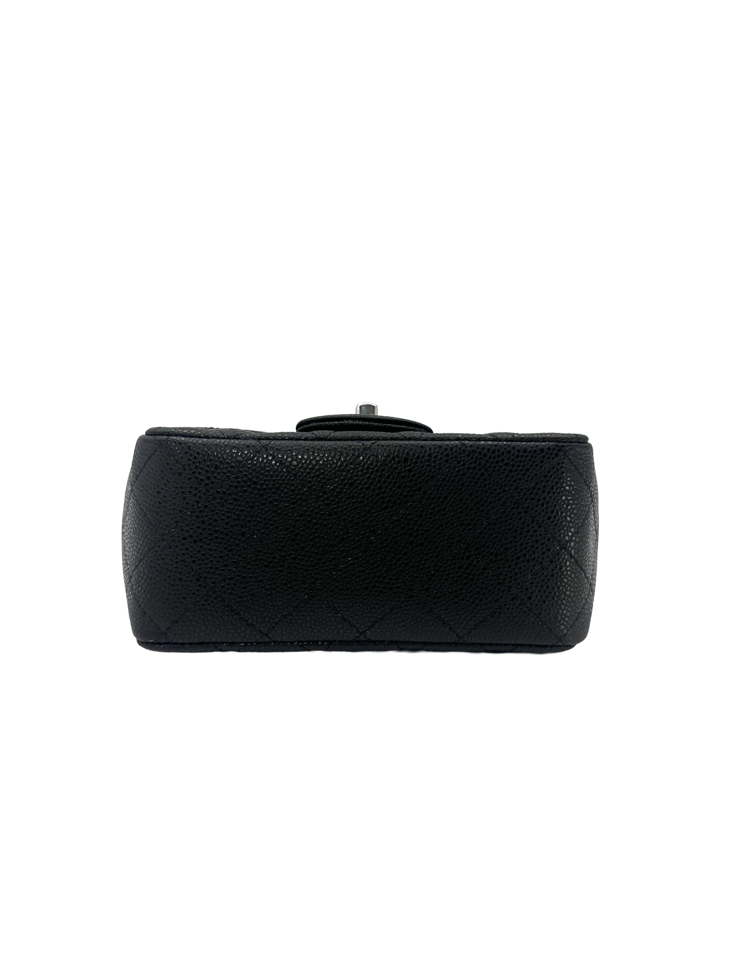 Chanel Classic Flap Black Quilted Leather Mini Shoulder Bag(14***45) DR899