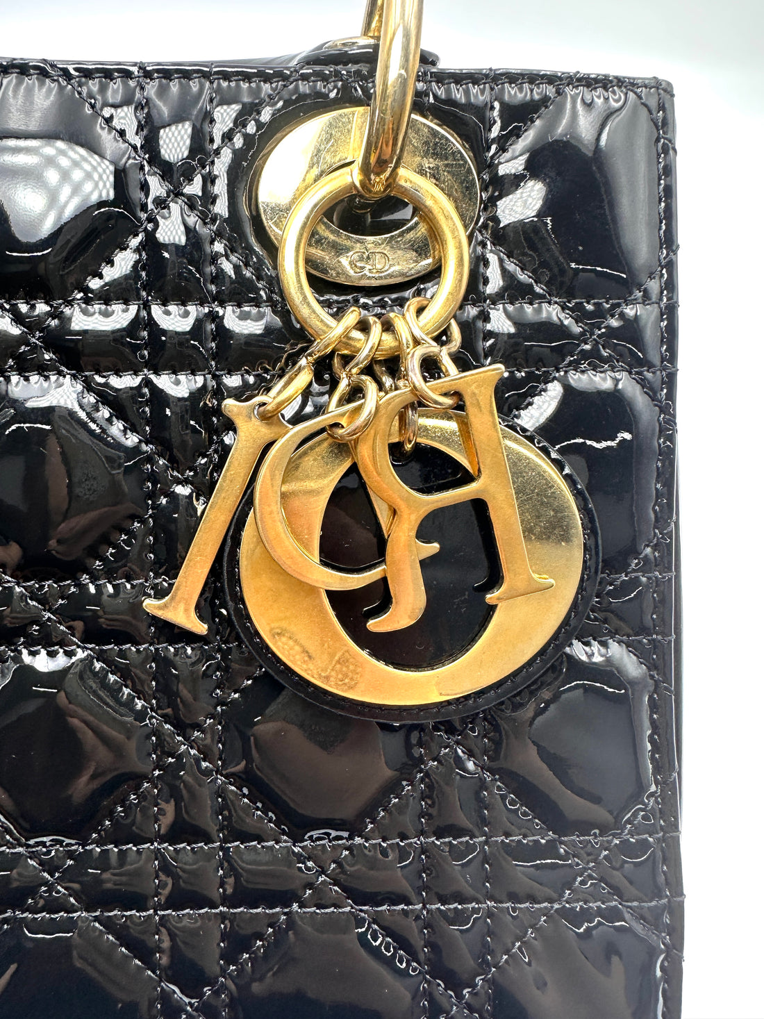 Christian Dior Lady Dior Black Cannage Patent Leather Handle Bag DR900