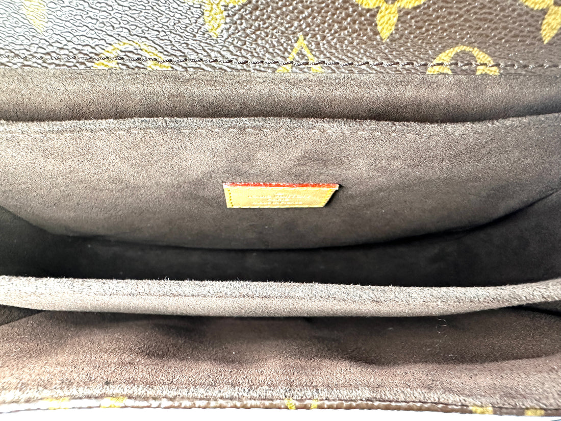 Louis Vuitton Monogram Canvas Pochette Metis LV3271