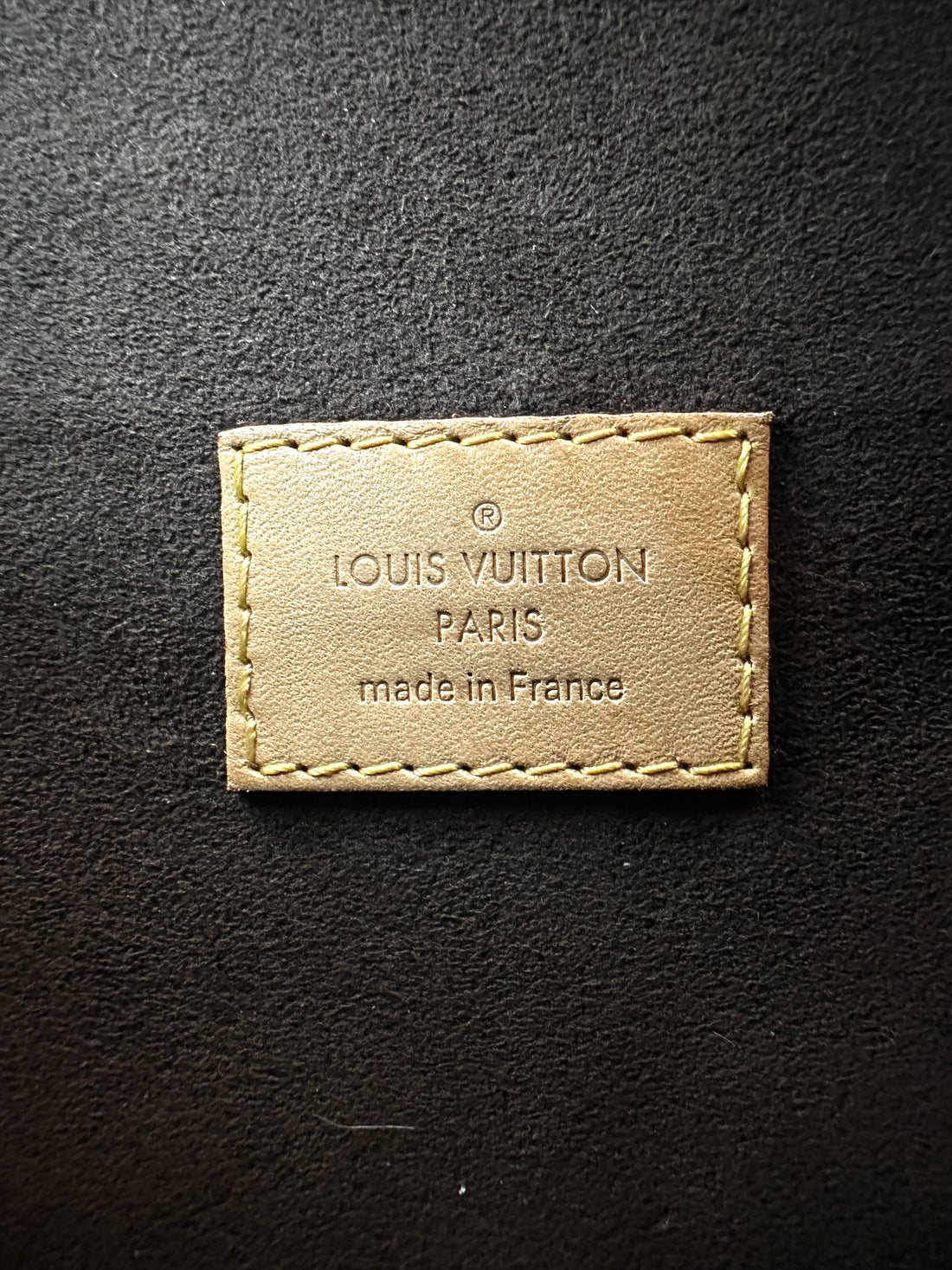 Louis Vuitton Monogram Canvas Pochette Metis LV3271