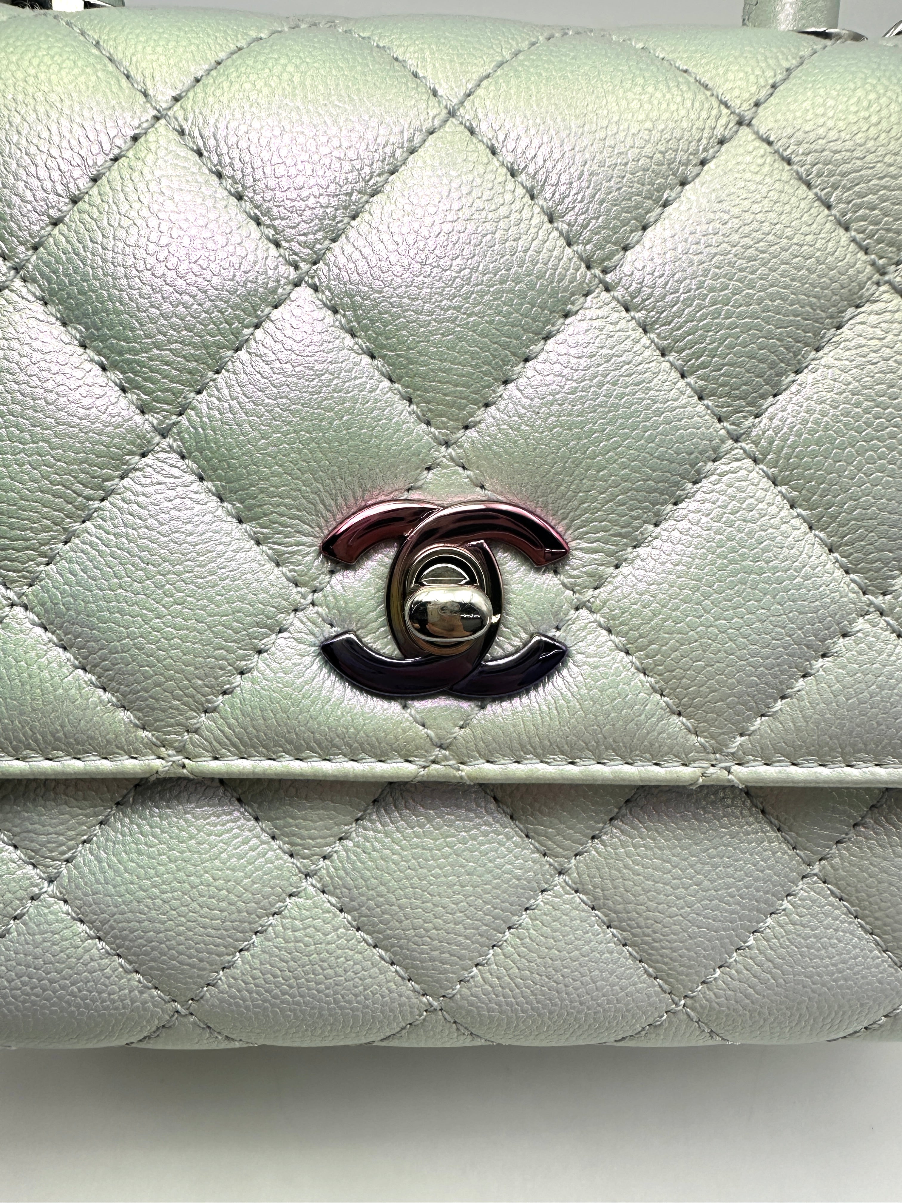 Chanel CoCo Handle Iridescent Blue Quilted Leather Small Size Shoulder Bag(A0***A8) CC2497