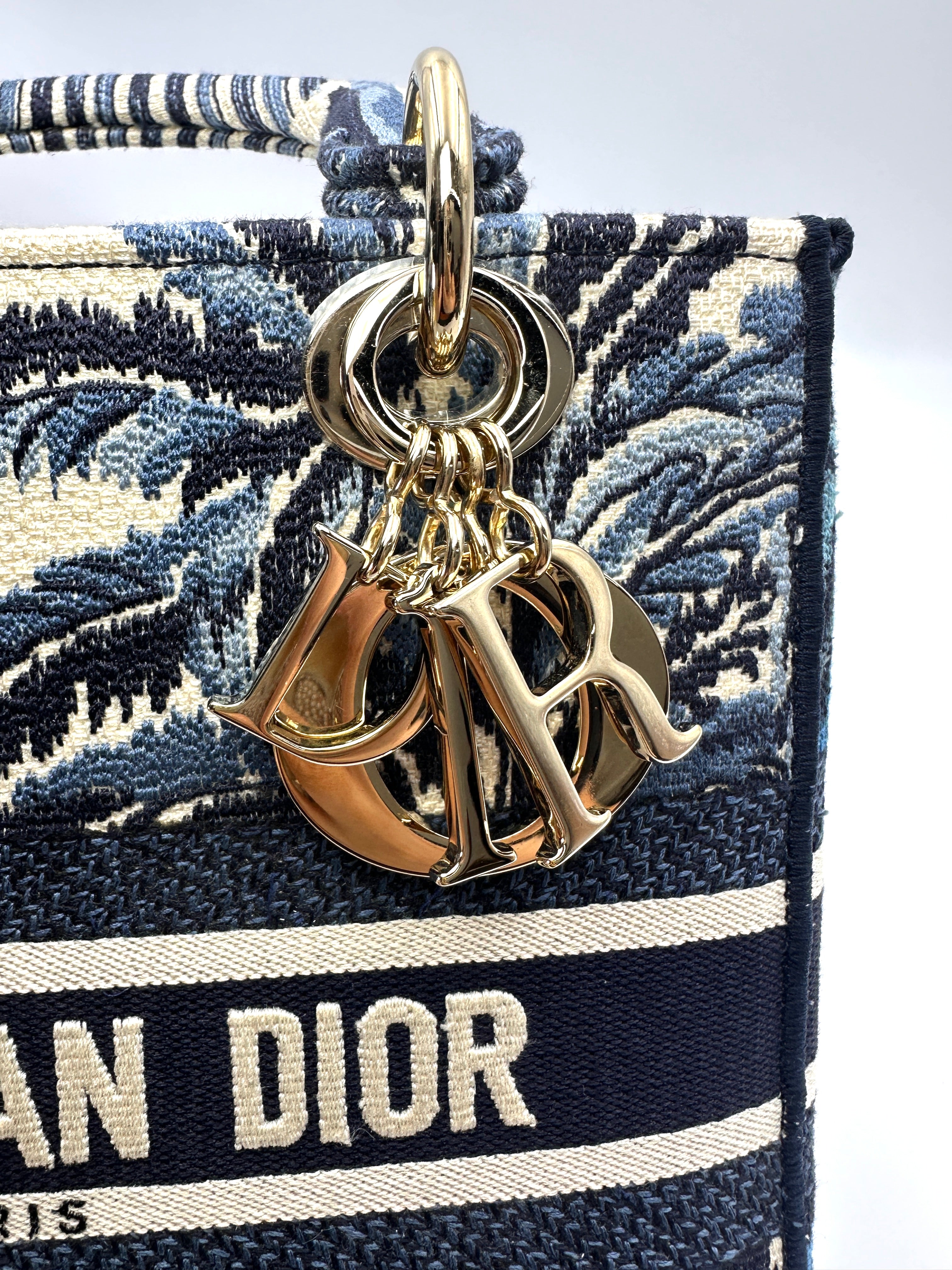 Christian Dior Lady Dior Navy Toile de Jouy Embroidered Canvas Handle Bag DR903