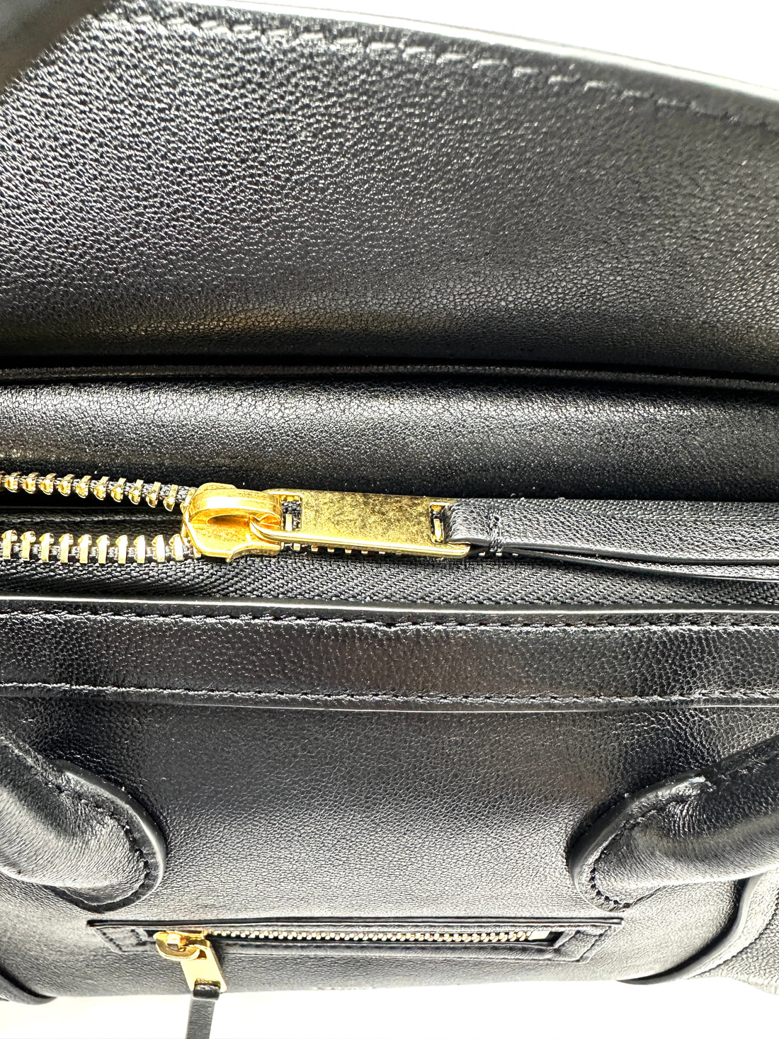 Celine Luggage Black Leather Handle Bag CEQ