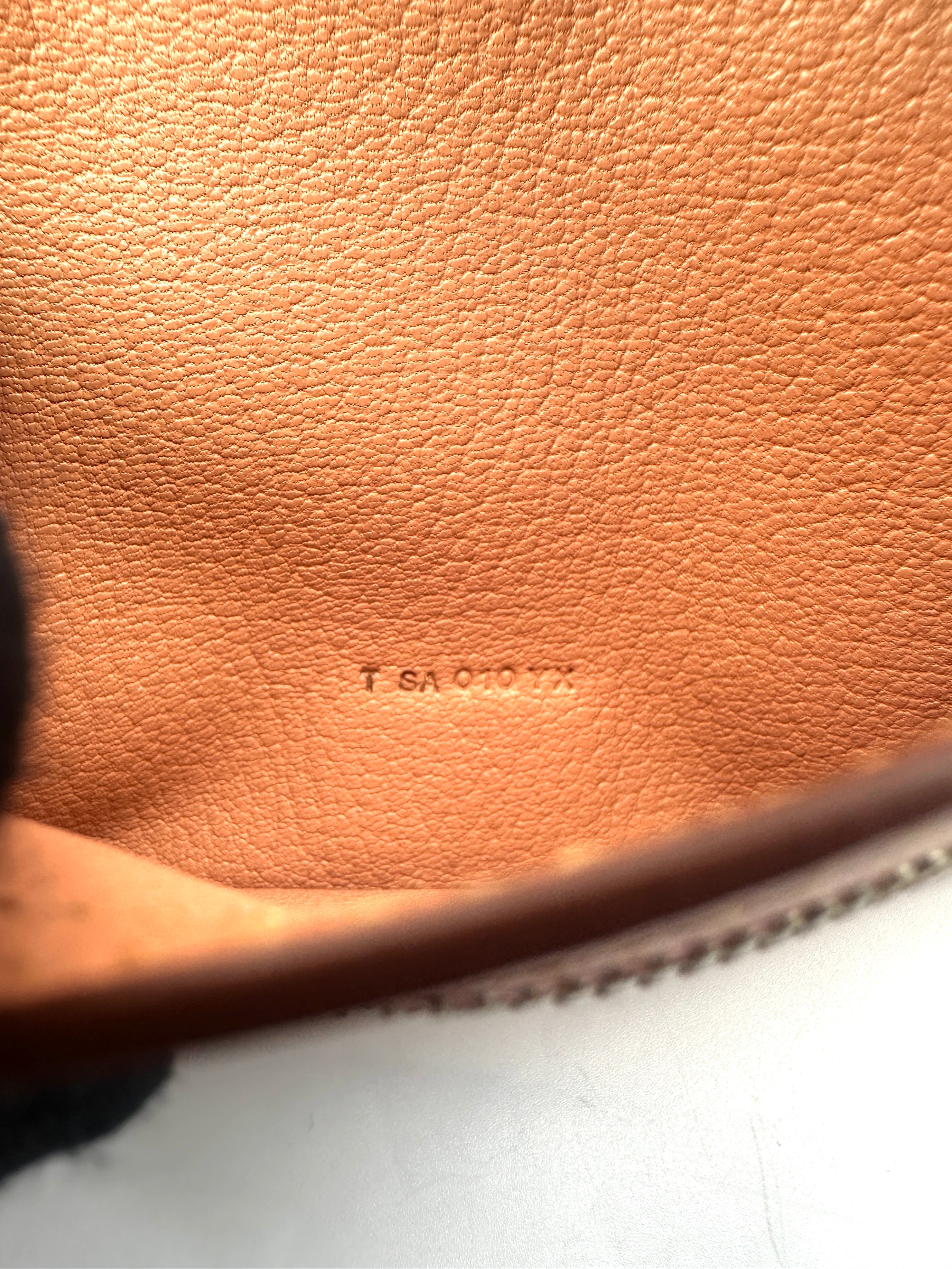 Hermes Bearn Compact Pink Ostrich Leather Wallet HR152