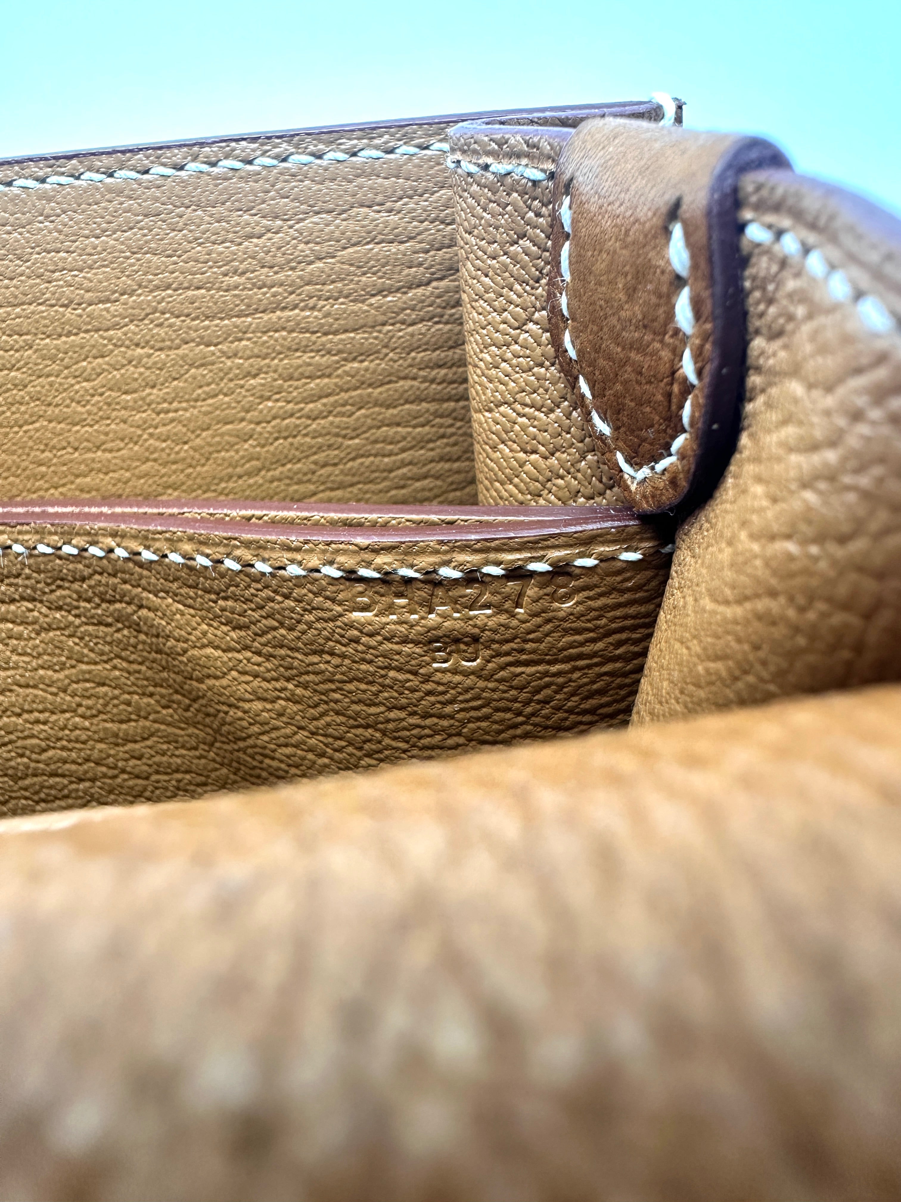 Hermes Roulis Slim Brown Leather Wallet HR149