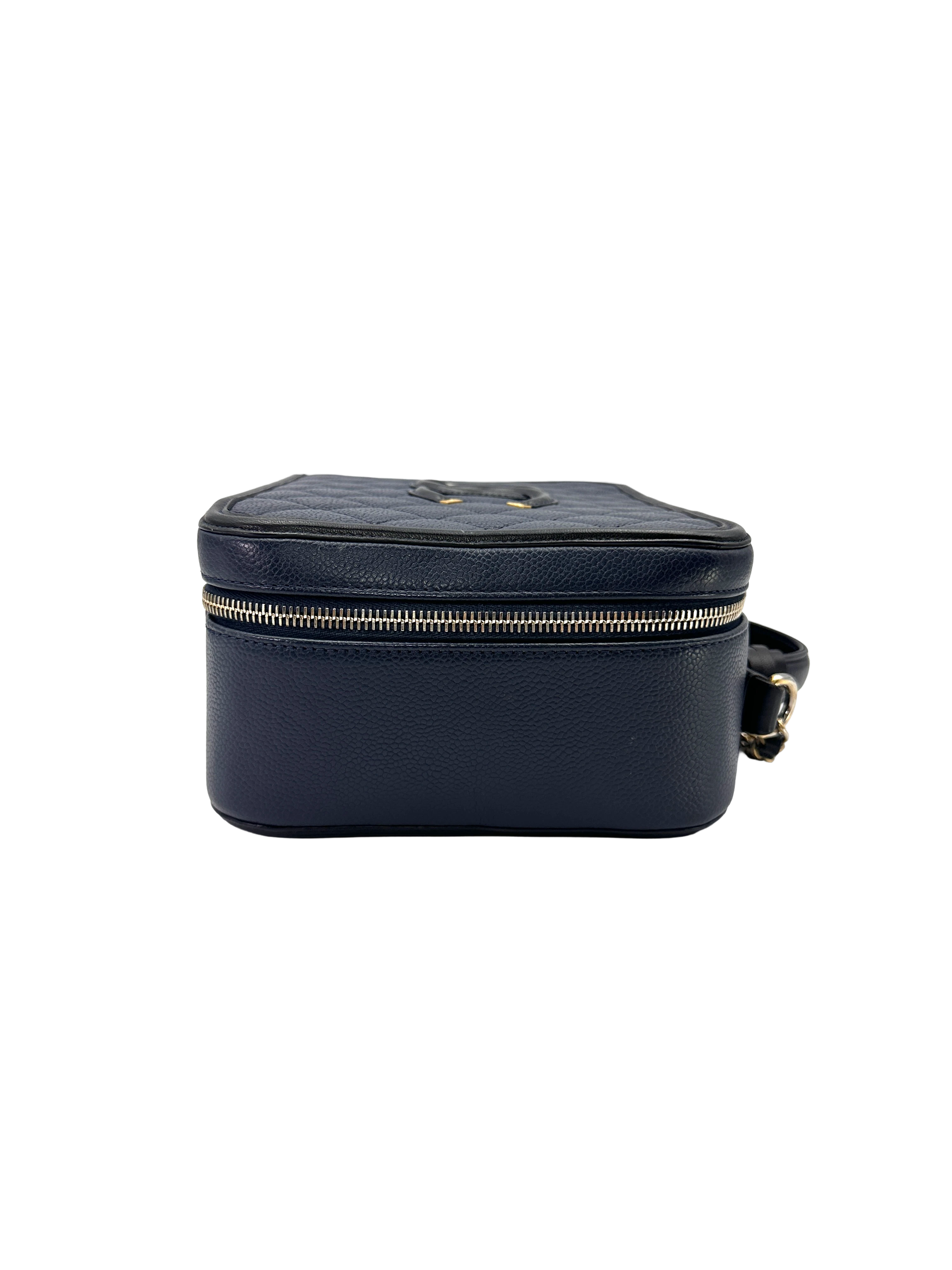 Chanel CC Filigree Navy Quilted Leather Vanity Case(24***31) CC2502