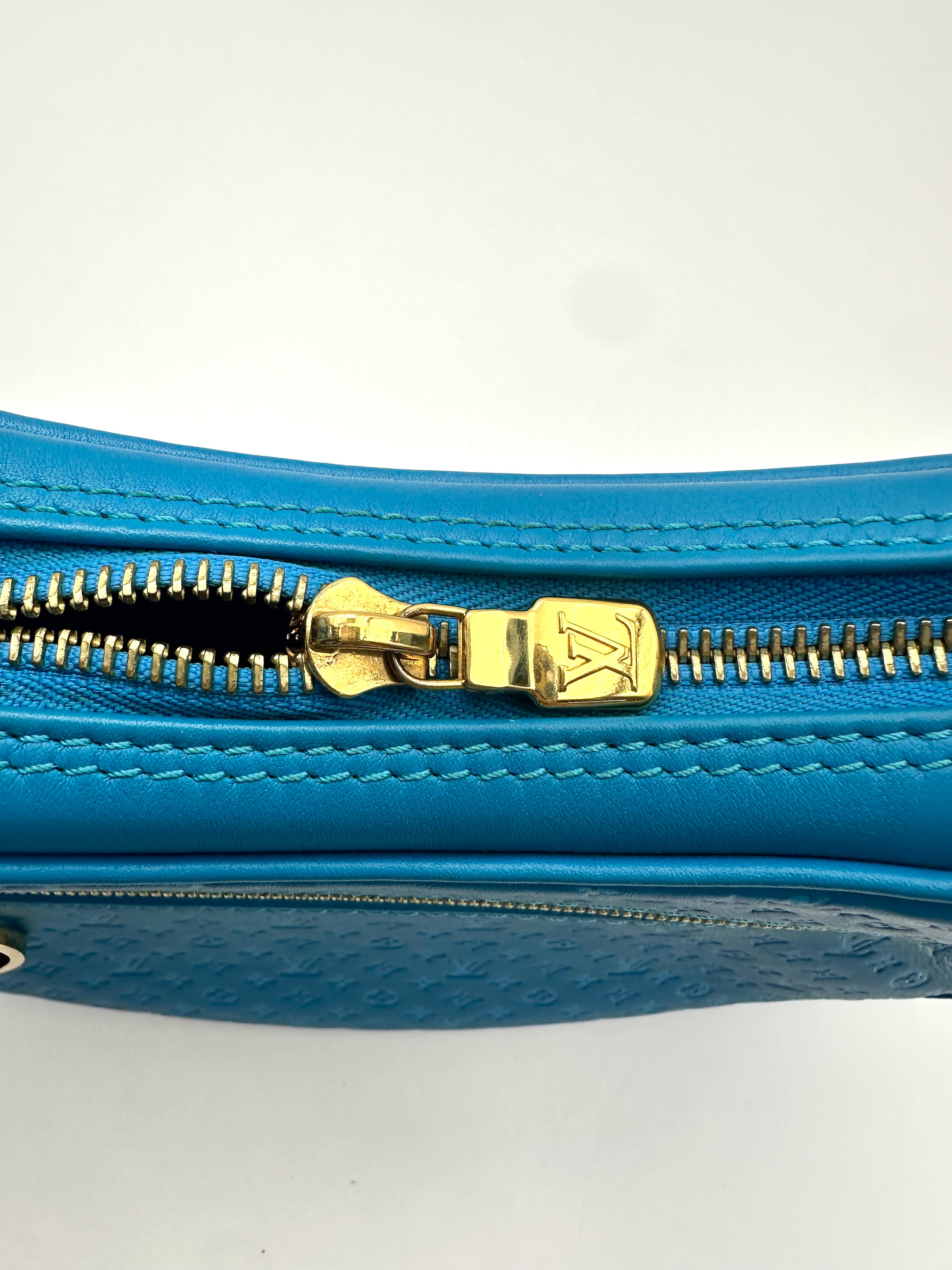 Louis Vuitton Loop Nanogram Turquoise Leather Shoulder Bag LV3285