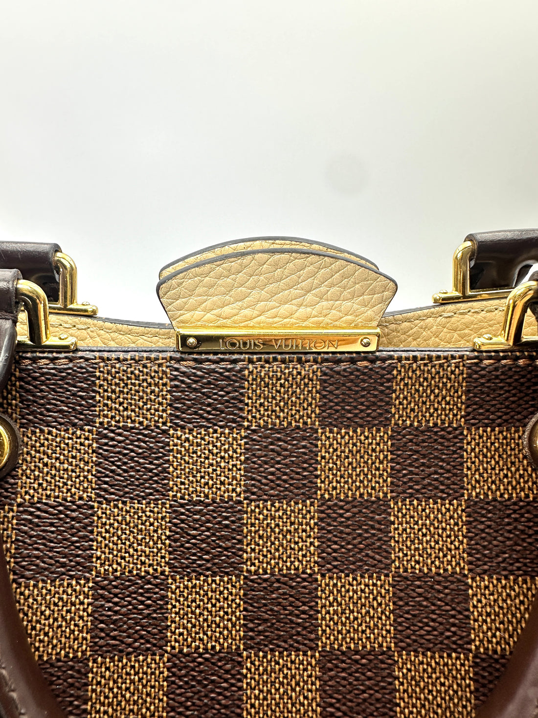 Louis Vuitton Brittany Damier Ebene & Beige Leather Handle Bag LV3287