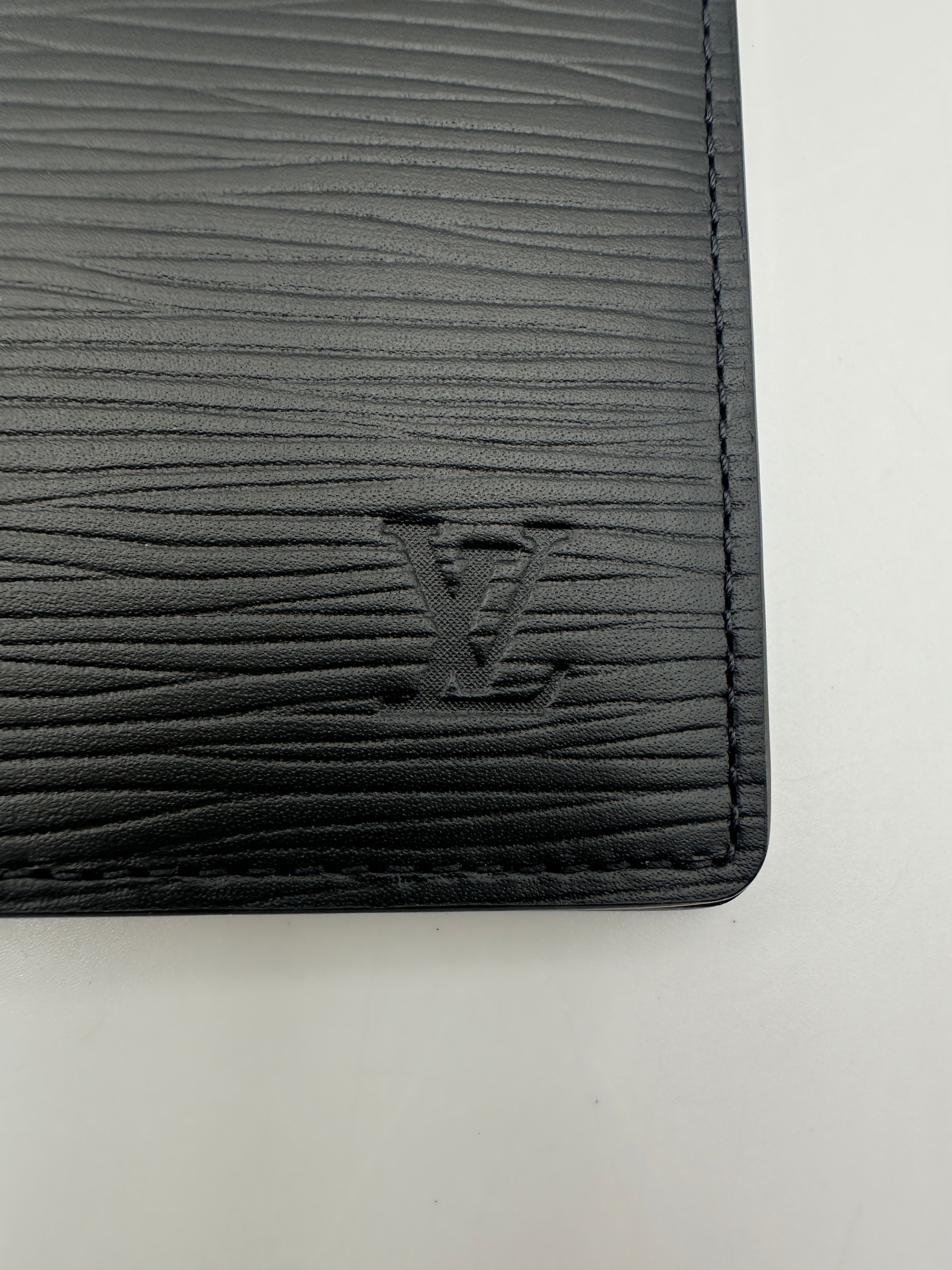 Louis Vuitton Black Epi Leather Cold Holder LVA15