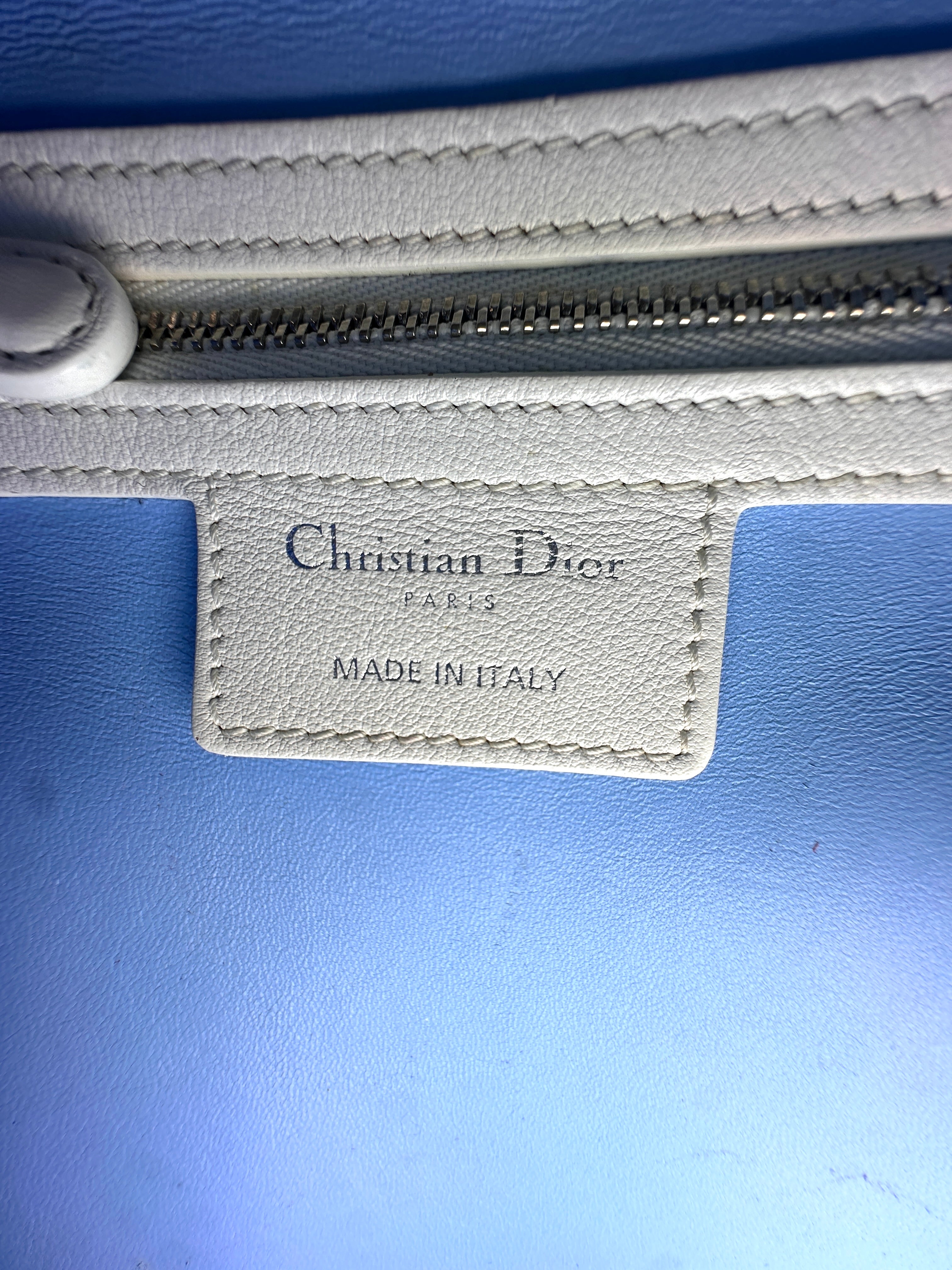 Christian Dior Lady Dior White Leather Embroidered Floral Handle Bag DR904
