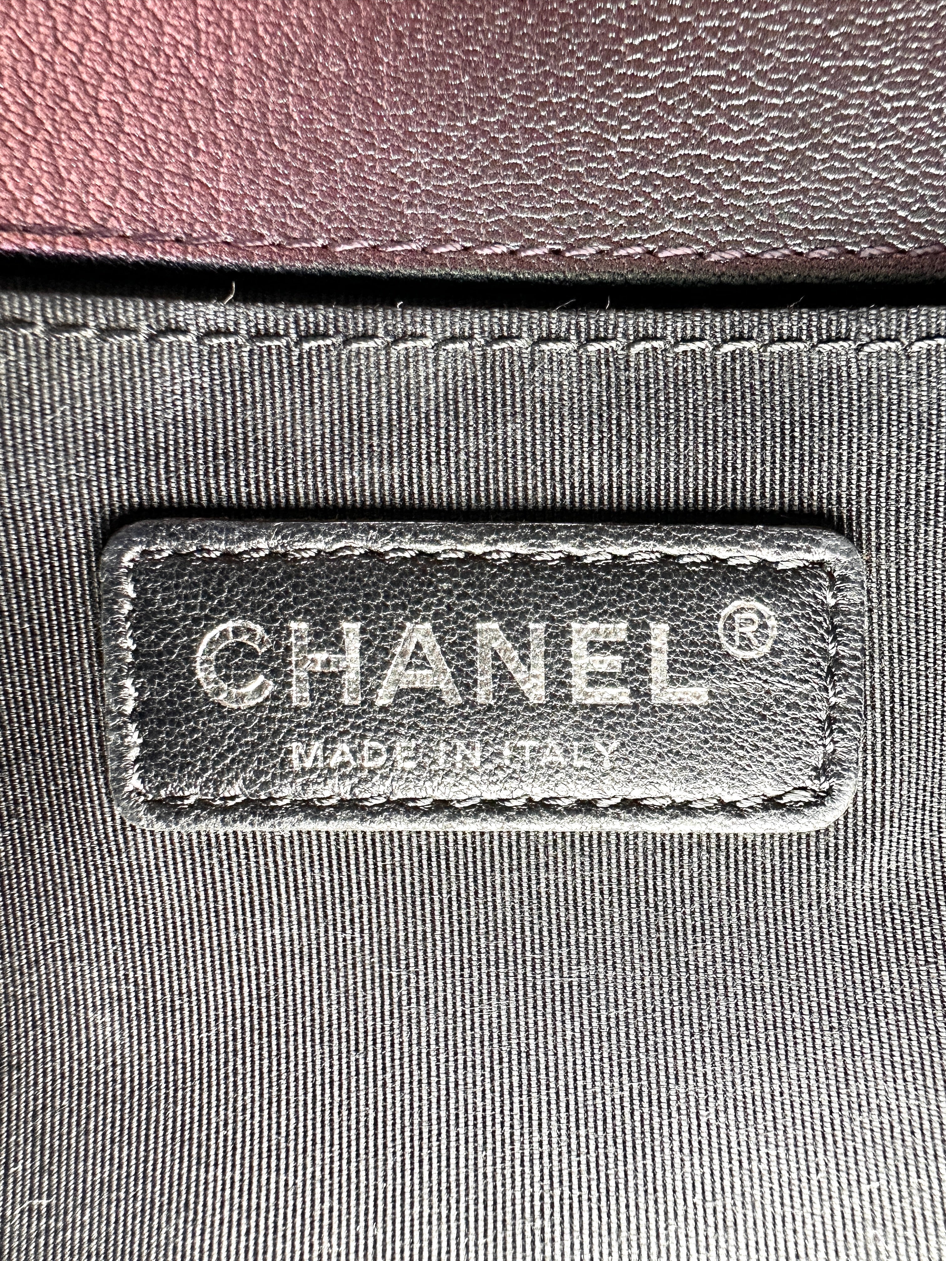 Chanel LeBoy Iridescent Purple Quilted Leather Medium Size Flap Bag(21***62) CC2513
