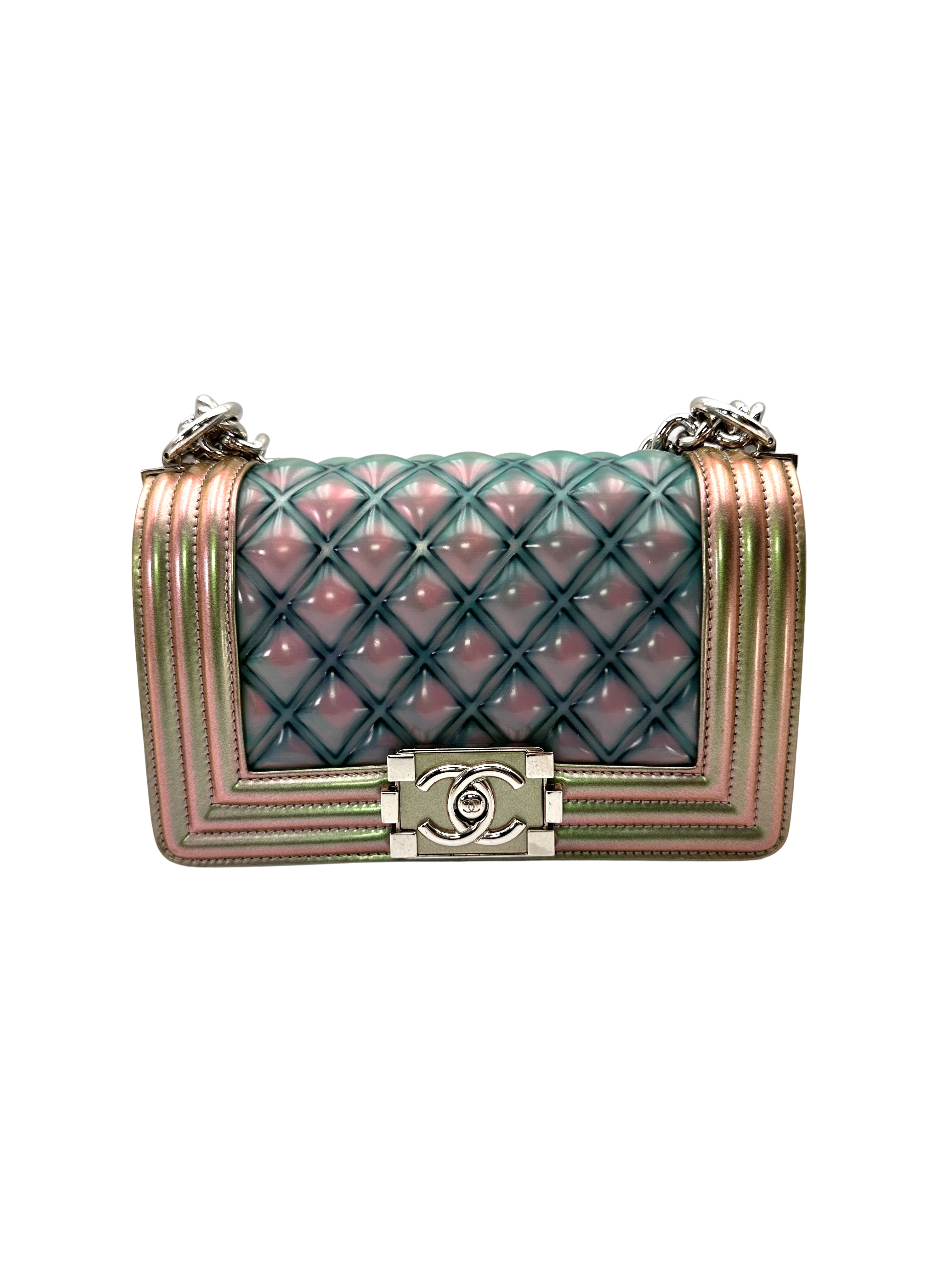 Chanel LeBoy Iridescent Blue Quilted Leather Small Size Flap Bag(25***71) CC2517