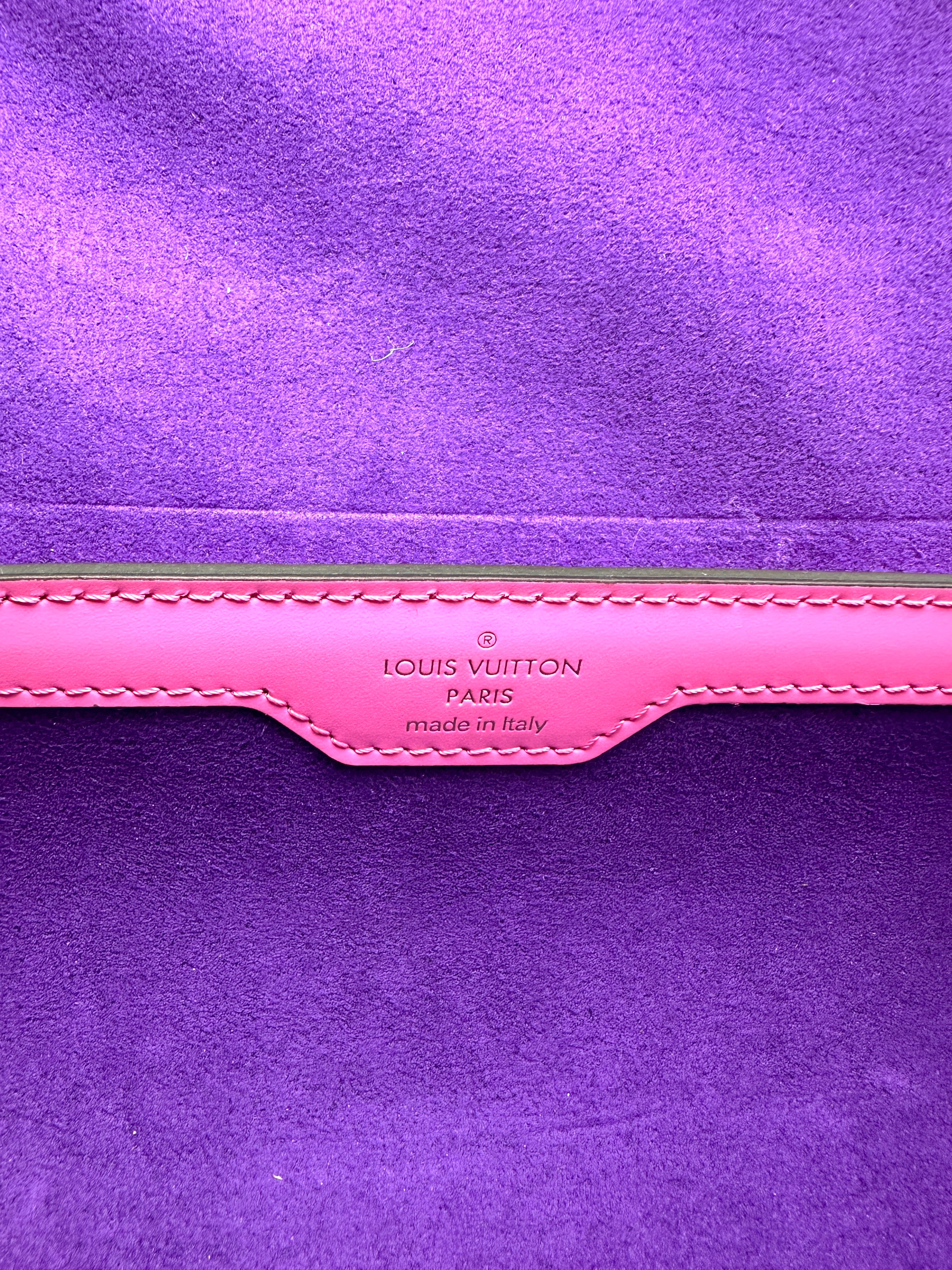 Louis Vuitton Papillon Pink Epi Leather Shoulder Bag LV3293