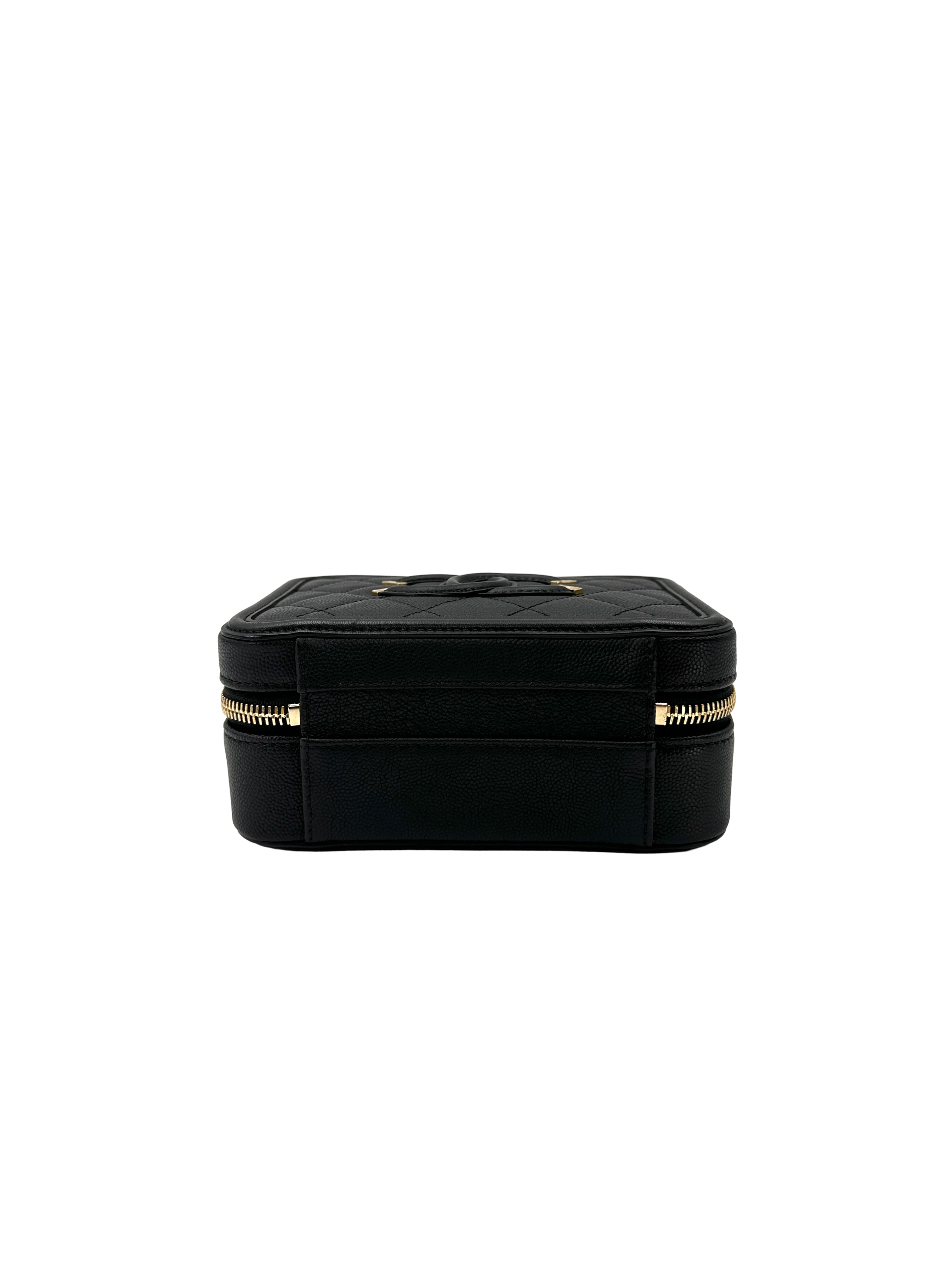 Chanel CC Filigree Black Quilted Leather Vanity Case(25***06) CC2514
