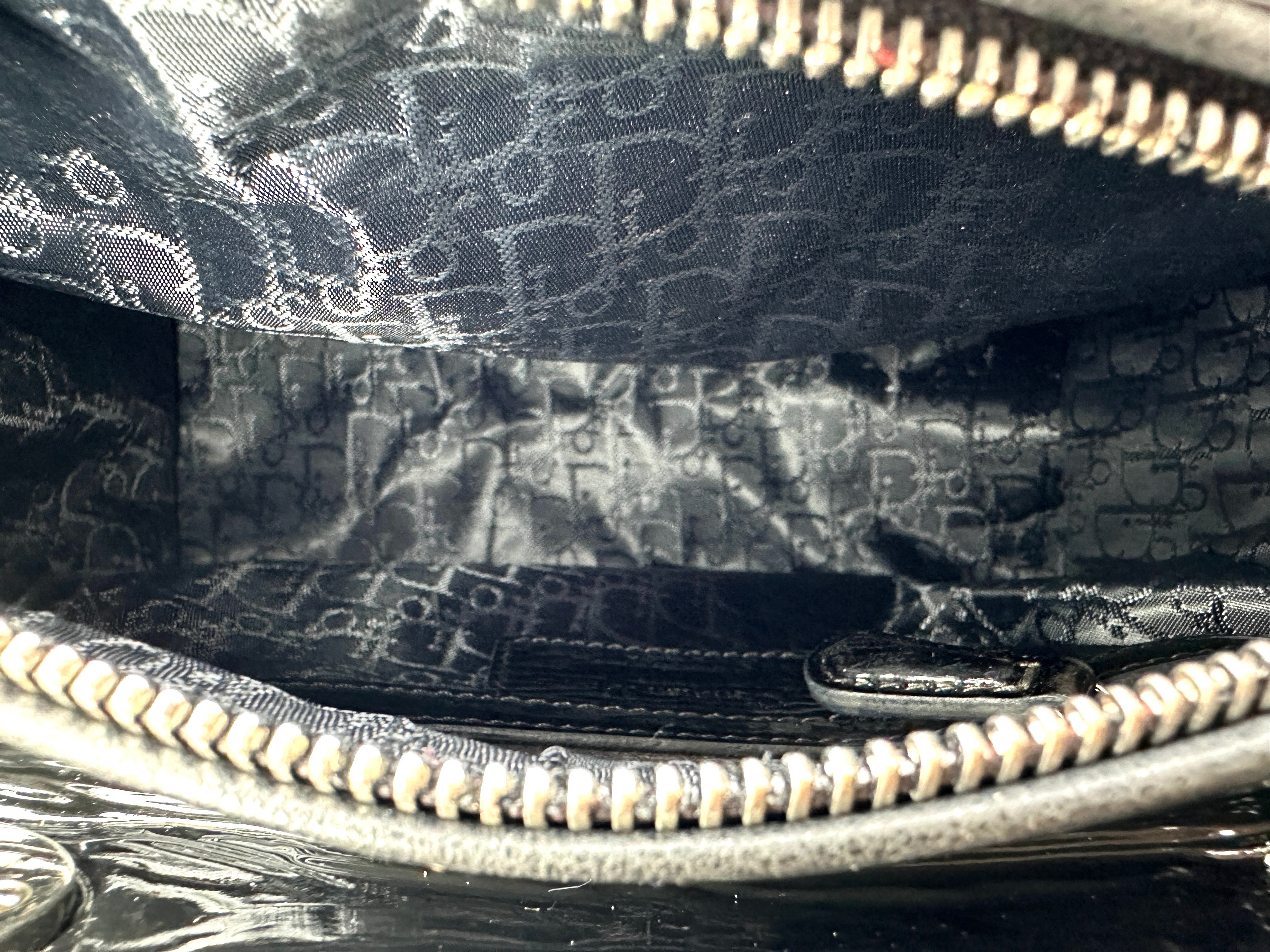 Christian Dior Lady Dior Black Cannage Patent Leather Handle Bag DR909