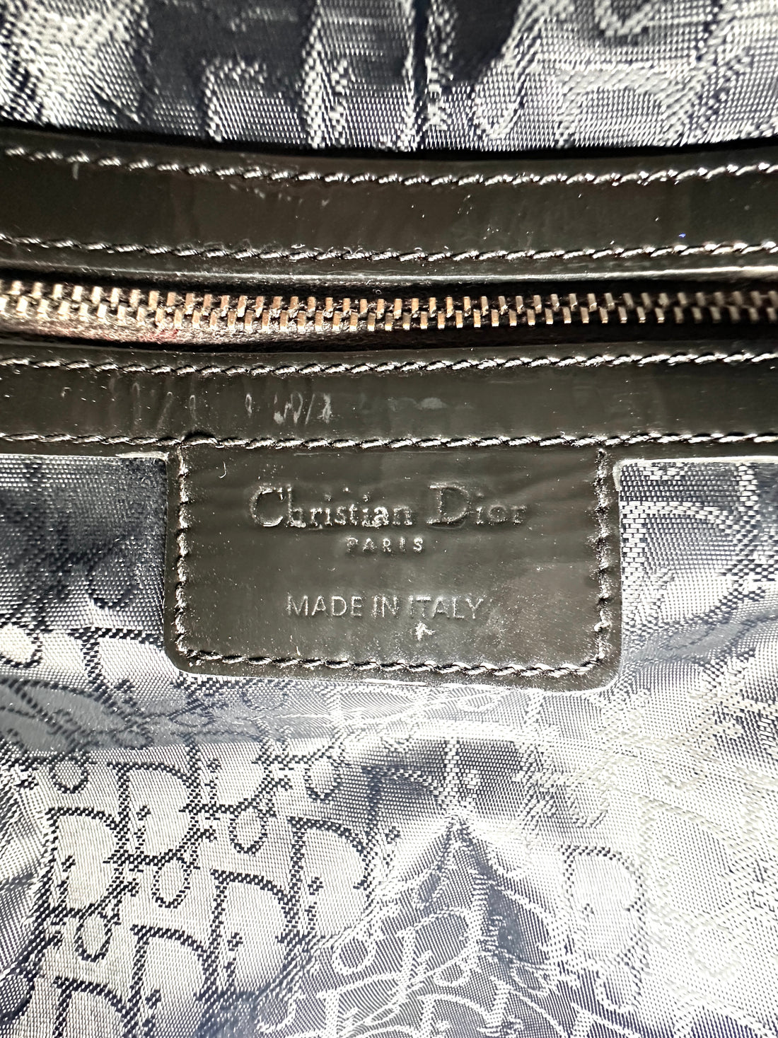 Christian Dior Lady Dior Black Cannage Patent Leather Handle Bag DR909