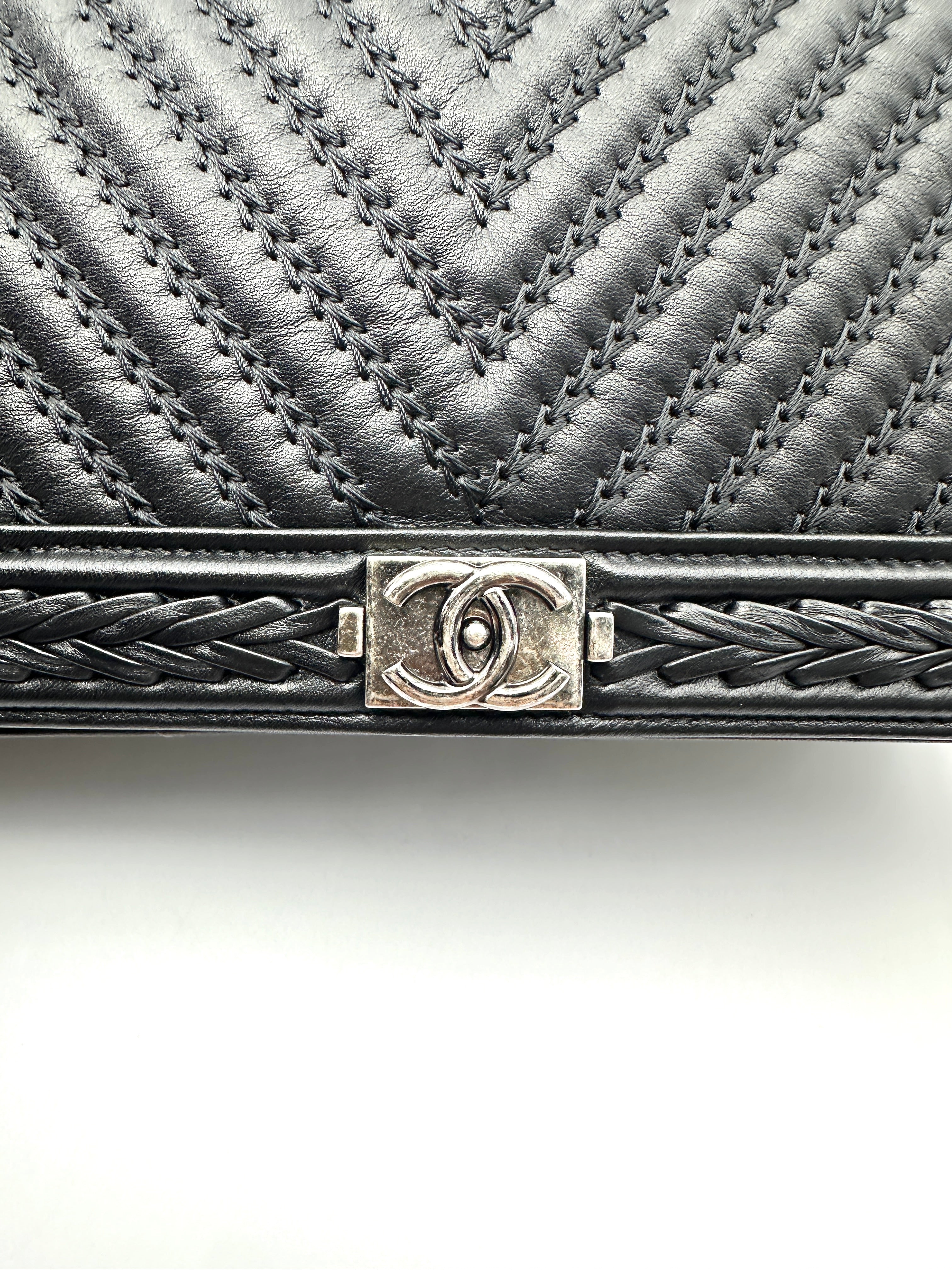 Chanel LeBoy Black Chevron Quilted Leather Flap Bag With Silver Buckle(23***22) CC2526