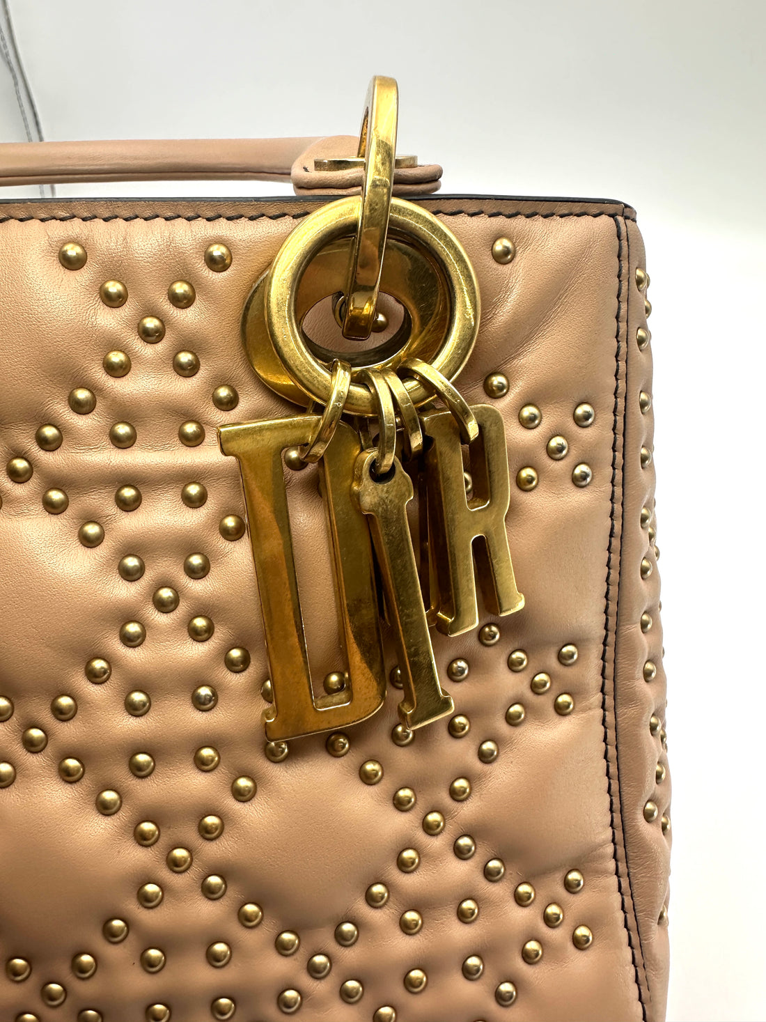 Christian Dior Lady Dior Beige Cannage Studs Leather Handle Bag DR916