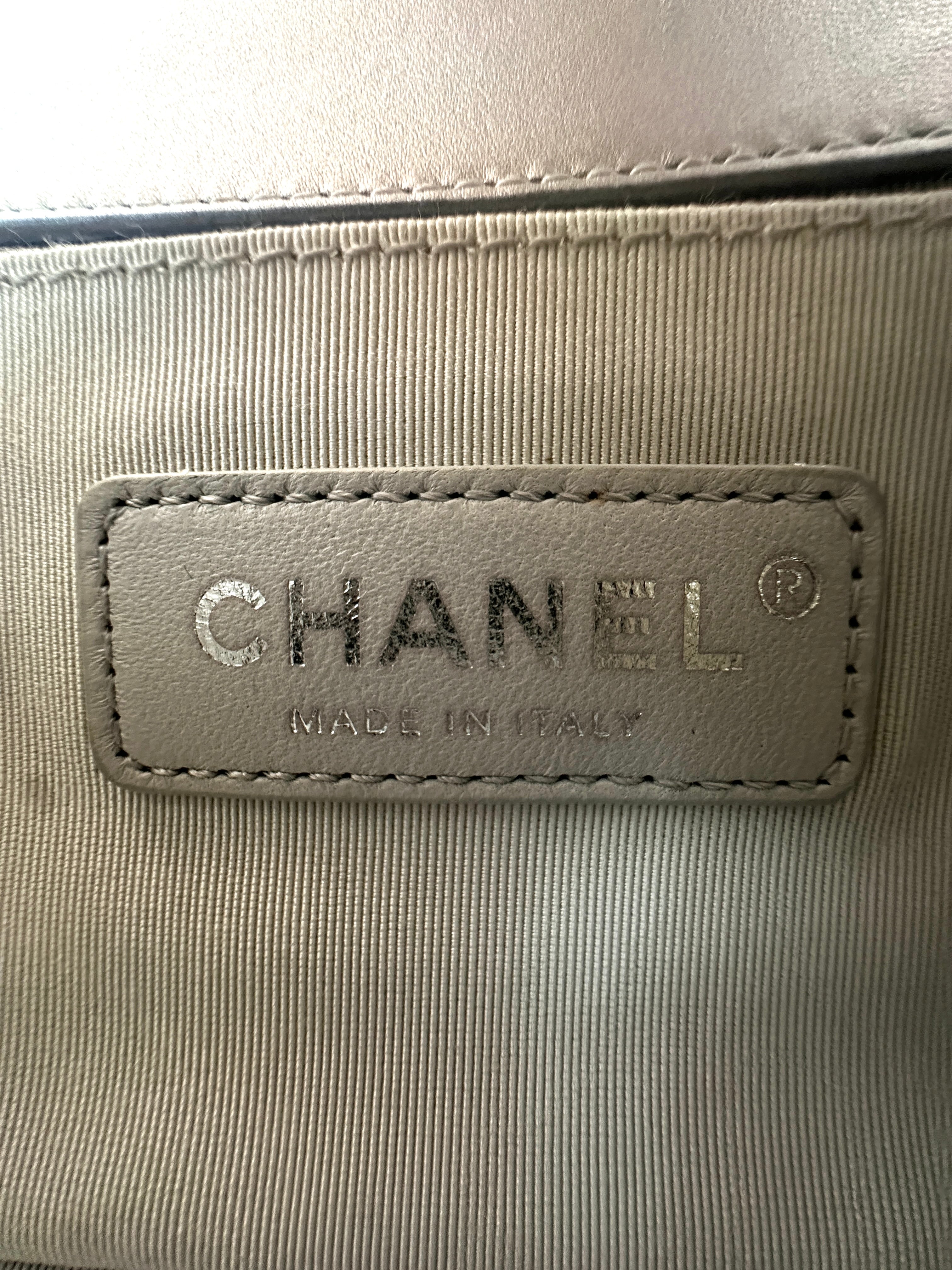 Chanel LeBoy Iridescent Blue Quilted Leather Flap Bag(26***95) CC2533