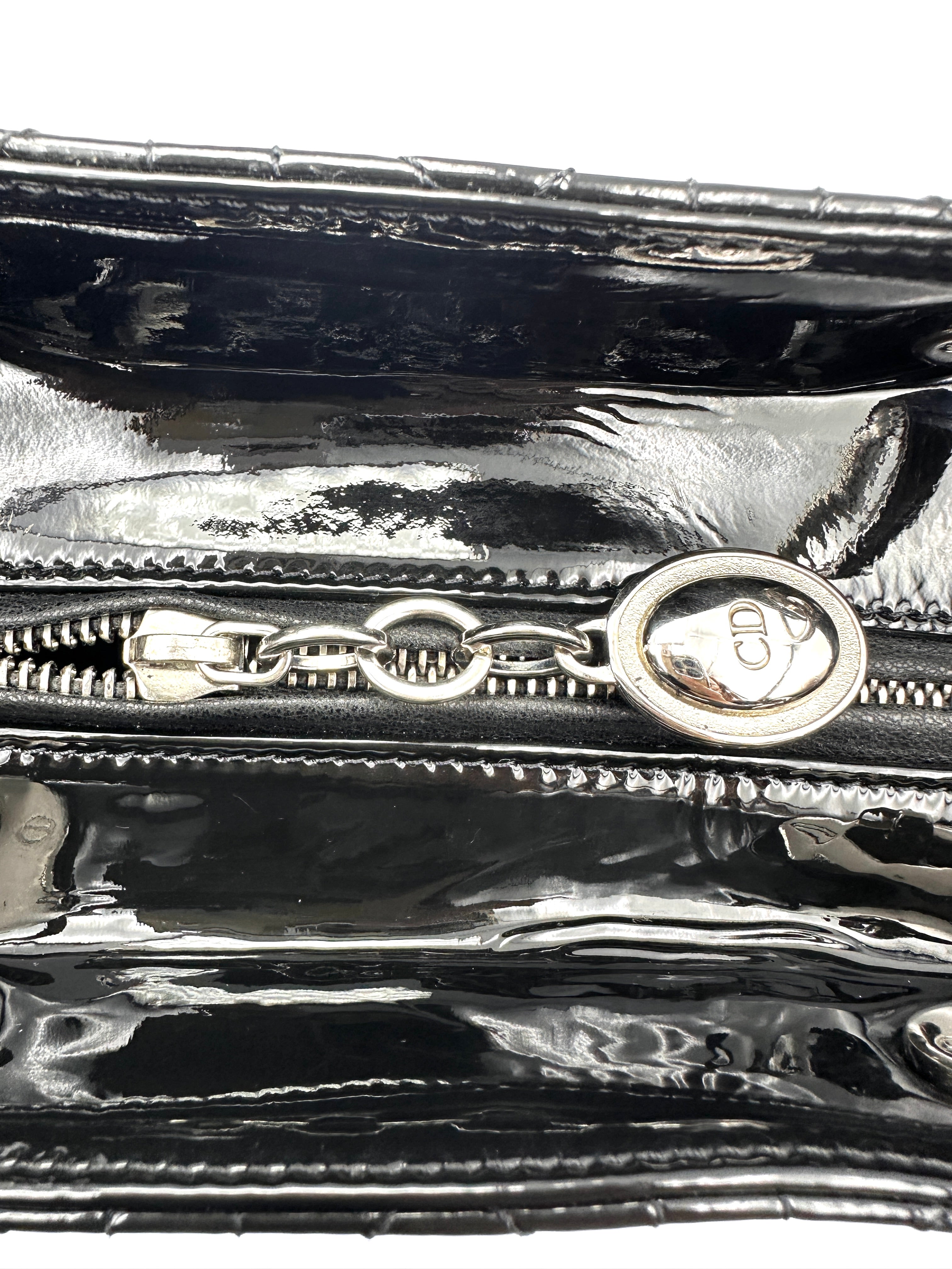 Christian Dior Lady Dior Black Cannage Patent Leather Handle Bag DR918