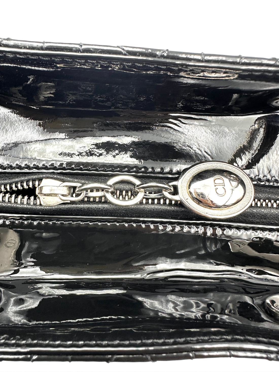 Christian Dior Lady Dior Black Cannage Patent Leather Handle Bag DR918